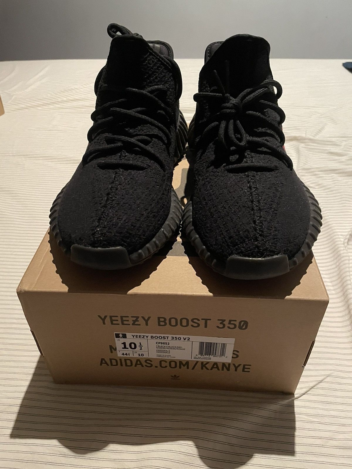 Adidas × Kanye West Adidas Yeezy 350 V2 Bred Size US 10.5 / EU 43-44 - 2 Thumbnail