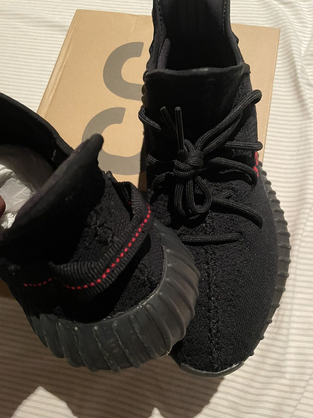 Adidas × Kanye West Adidas Yeezy 350 V2 Bred Size US 10.5 / EU 43-44 - 7 Thumbnail