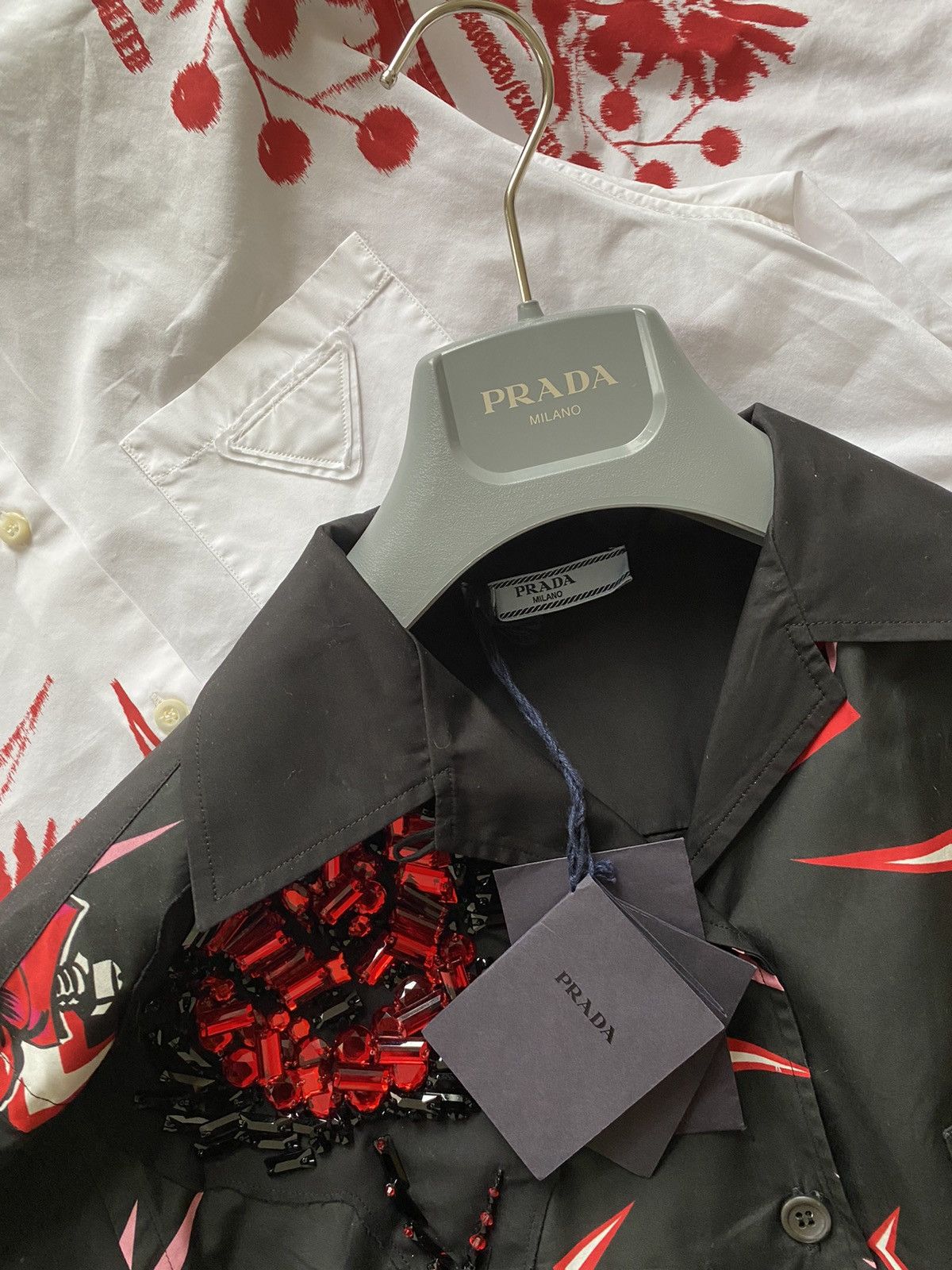 Prada Prada FW19 Sequin roses bowling shirt S M Size US M / EU 48-50 / 2 - 5 Thumbnail