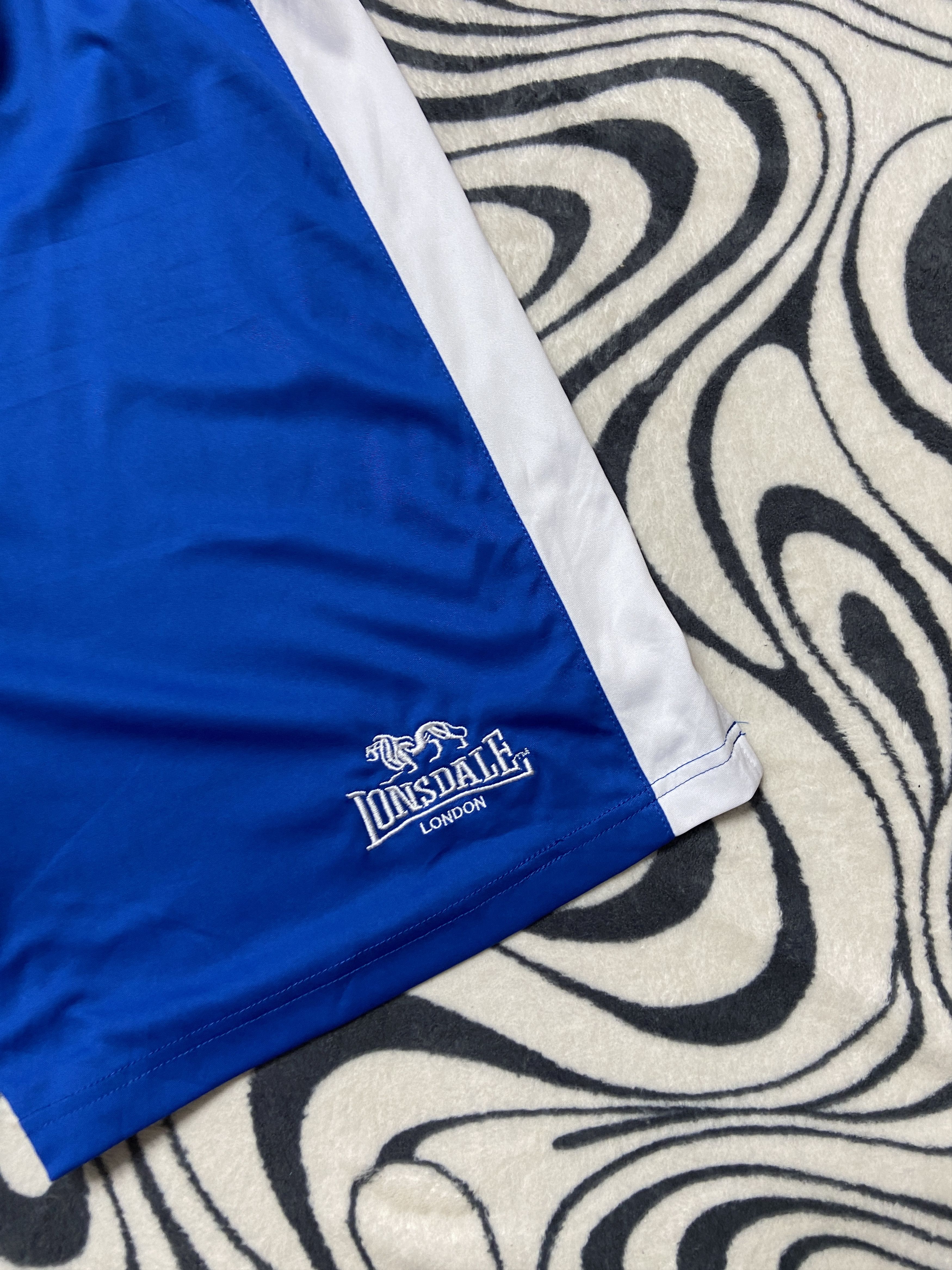 Lonsdale Lonsdale London Mens Boxing Shorts Size US 34 / EU 50 - 2 Thumbnail