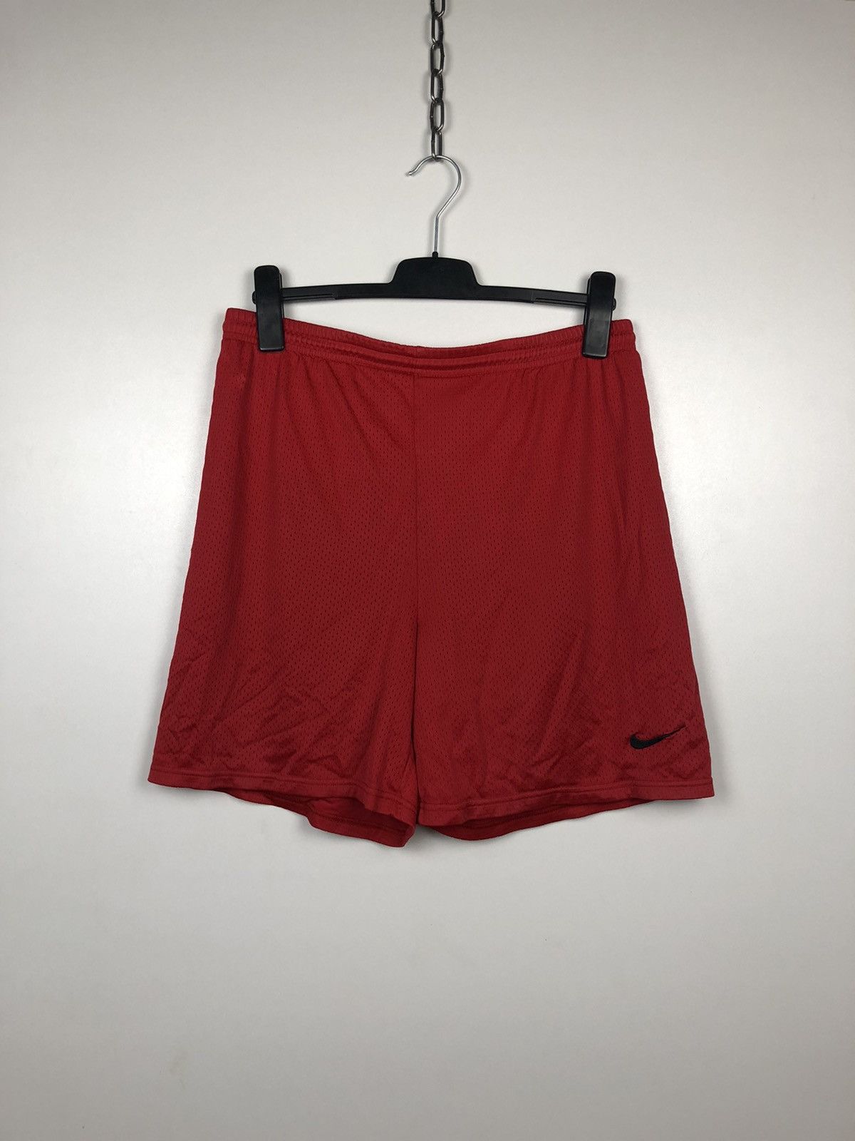 Nike Vintage Nike Team Black Swoosh Logo Red Shorts size M Size US 33 - 1 Thumbnail