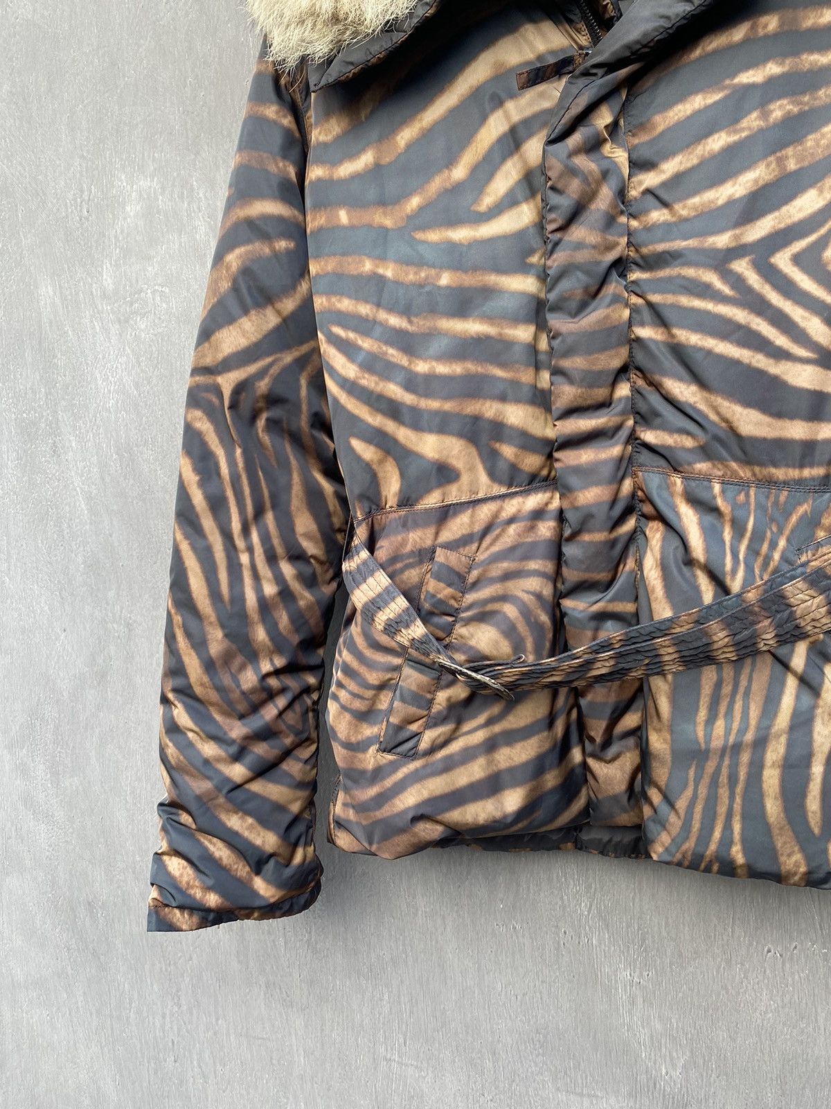 Jean Paul Gaultier Jean Paul Gaultier Vintage puffer fur coyote jacket size 42 Size M / US 6-8 / IT 42-44 - 6 Thumbnail