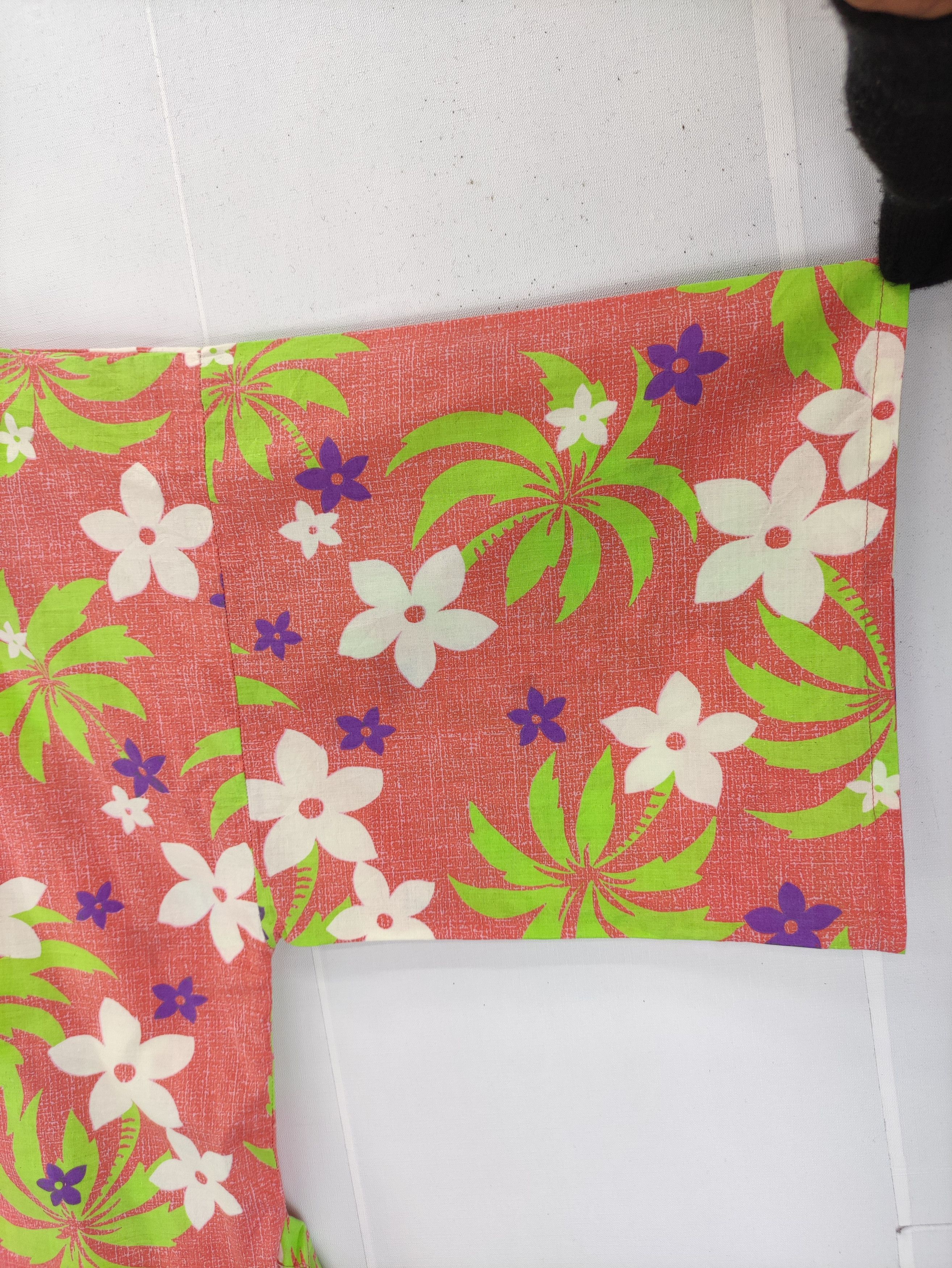 Japanese Brand Vintage Flowers Kimono Cardigan Vestido Size US M / EU 48-50 / 2 - 6 Thumbnail