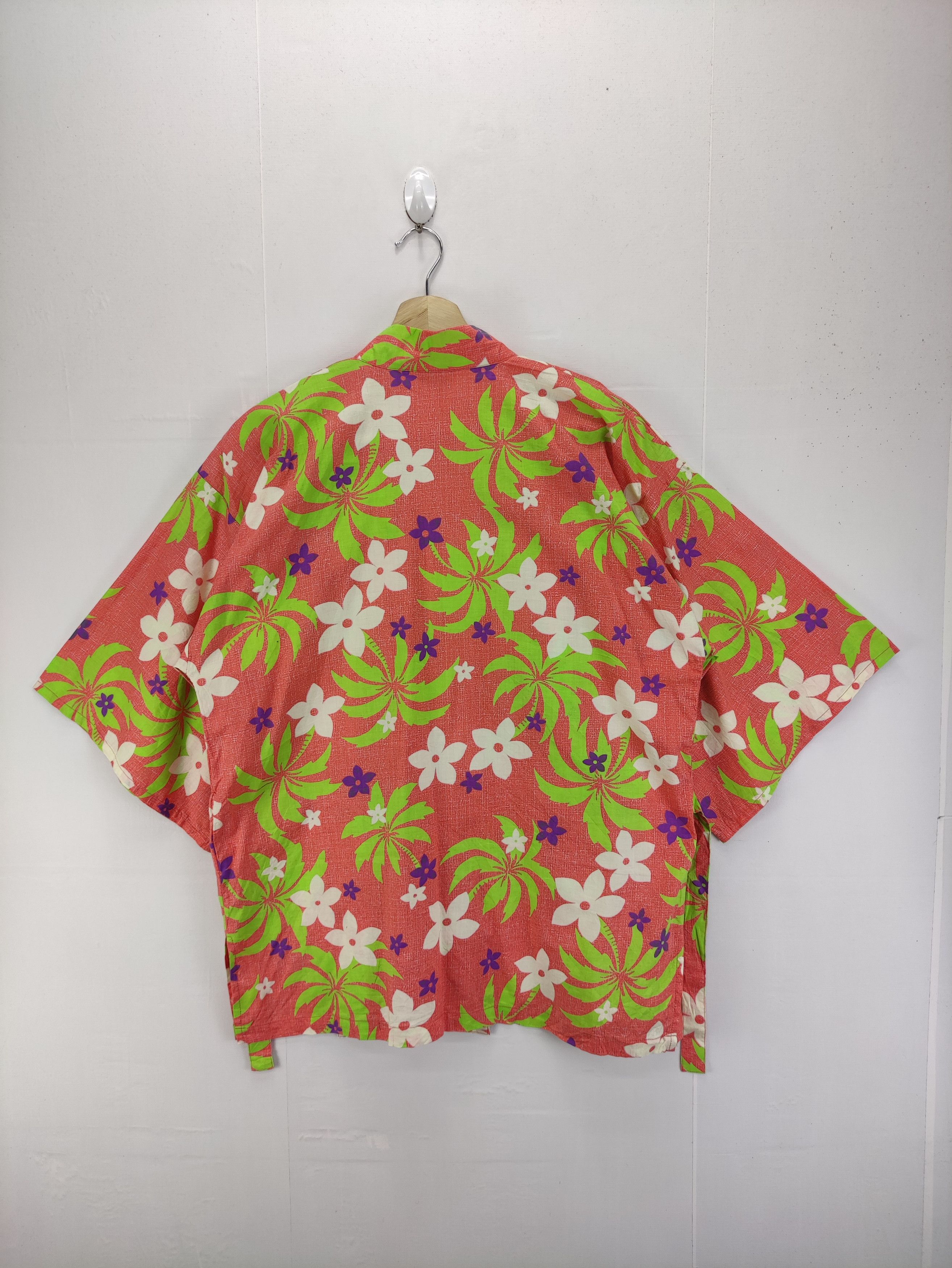 Japanese Brand Vintage Flowers Kimono Cardigan Vestido Size US M / EU 48-50 / 2 - 8 Thumbnail