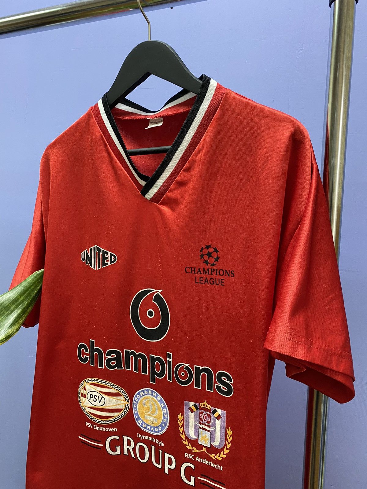 UEFA Manchester United 2000 Champions League Group G Jersey Size US XL / EU 56 / 4 - 7 Thumbnail