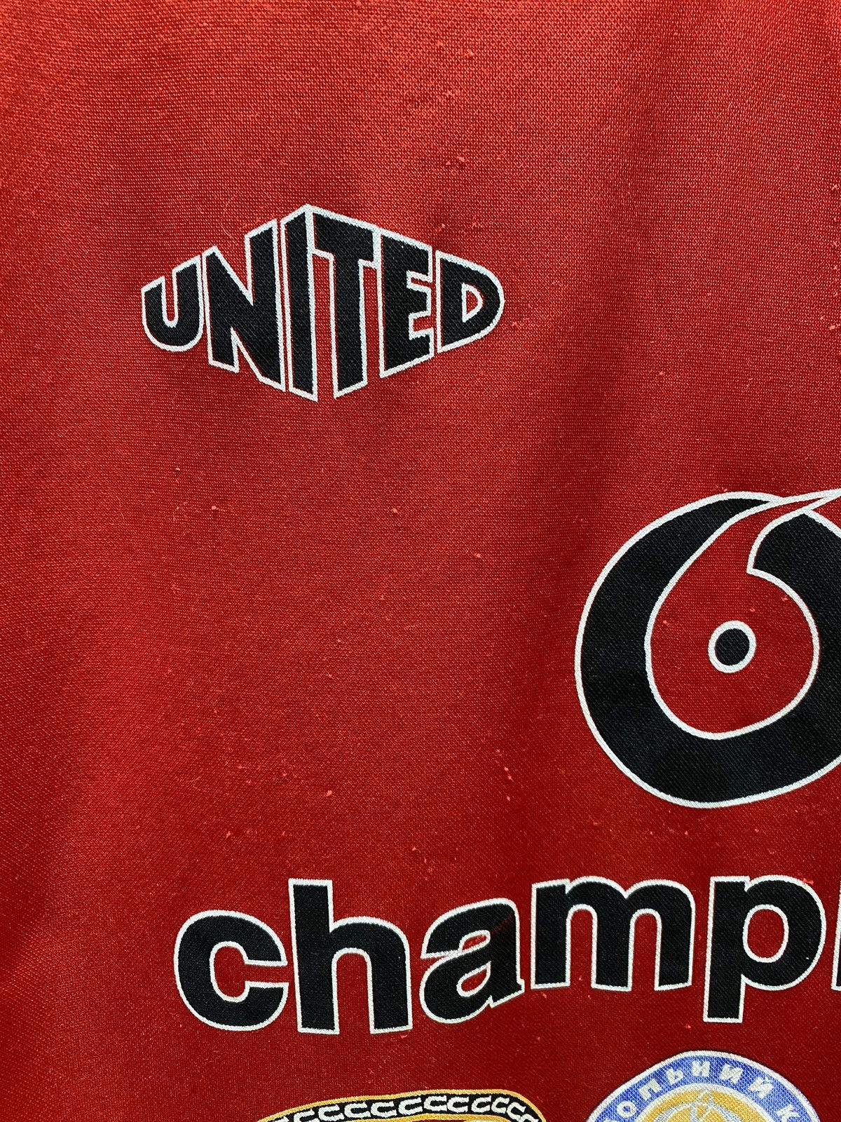 UEFA Manchester United 2000 Champions League Group G Jersey Size US XL / EU 56 / 4 - 10 Thumbnail
