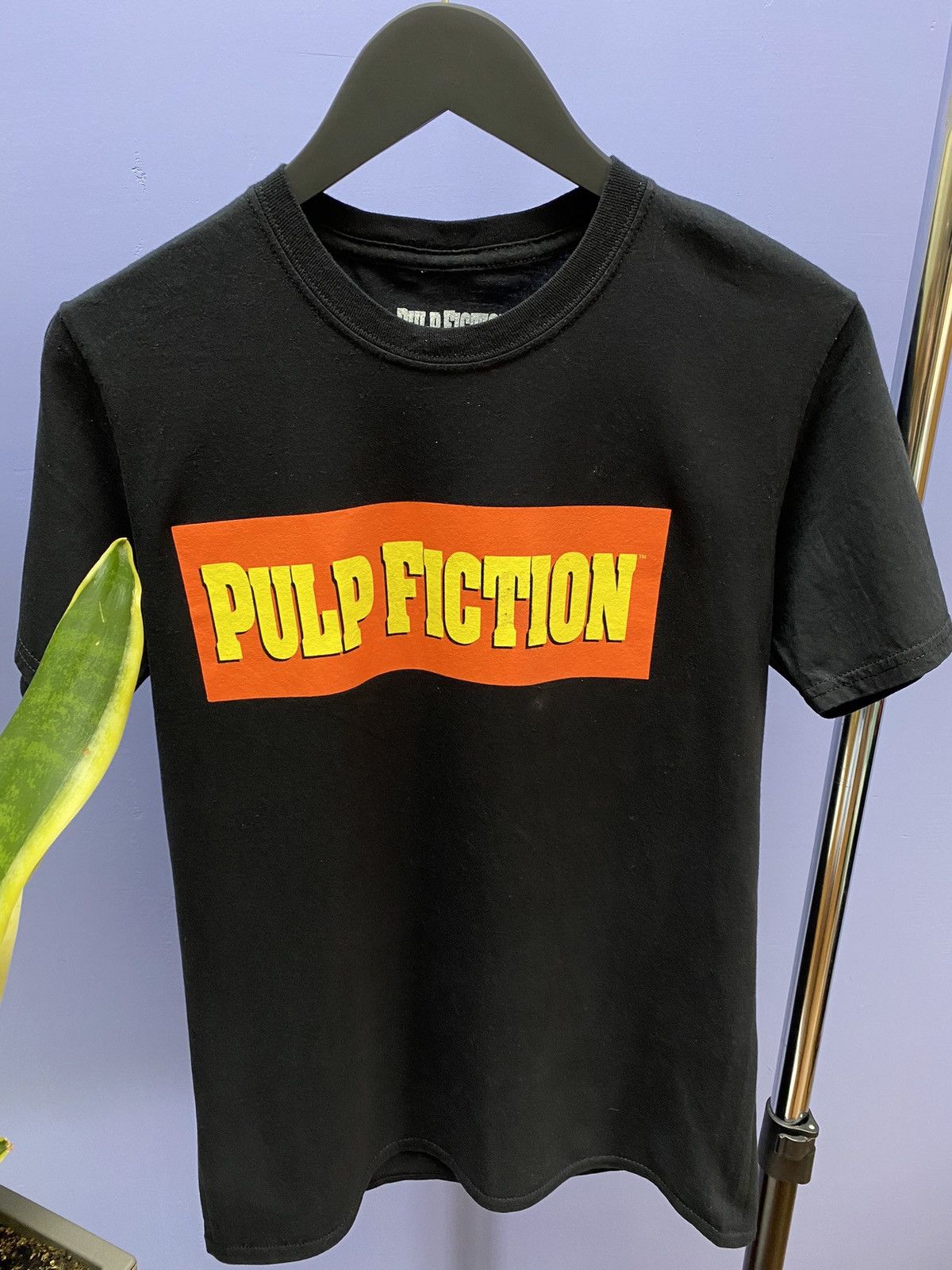 Other Pulp Fiction Box Logo T Shirt Miramax Film Size US M / EU 48-50 / 2 - 5 Thumbnail