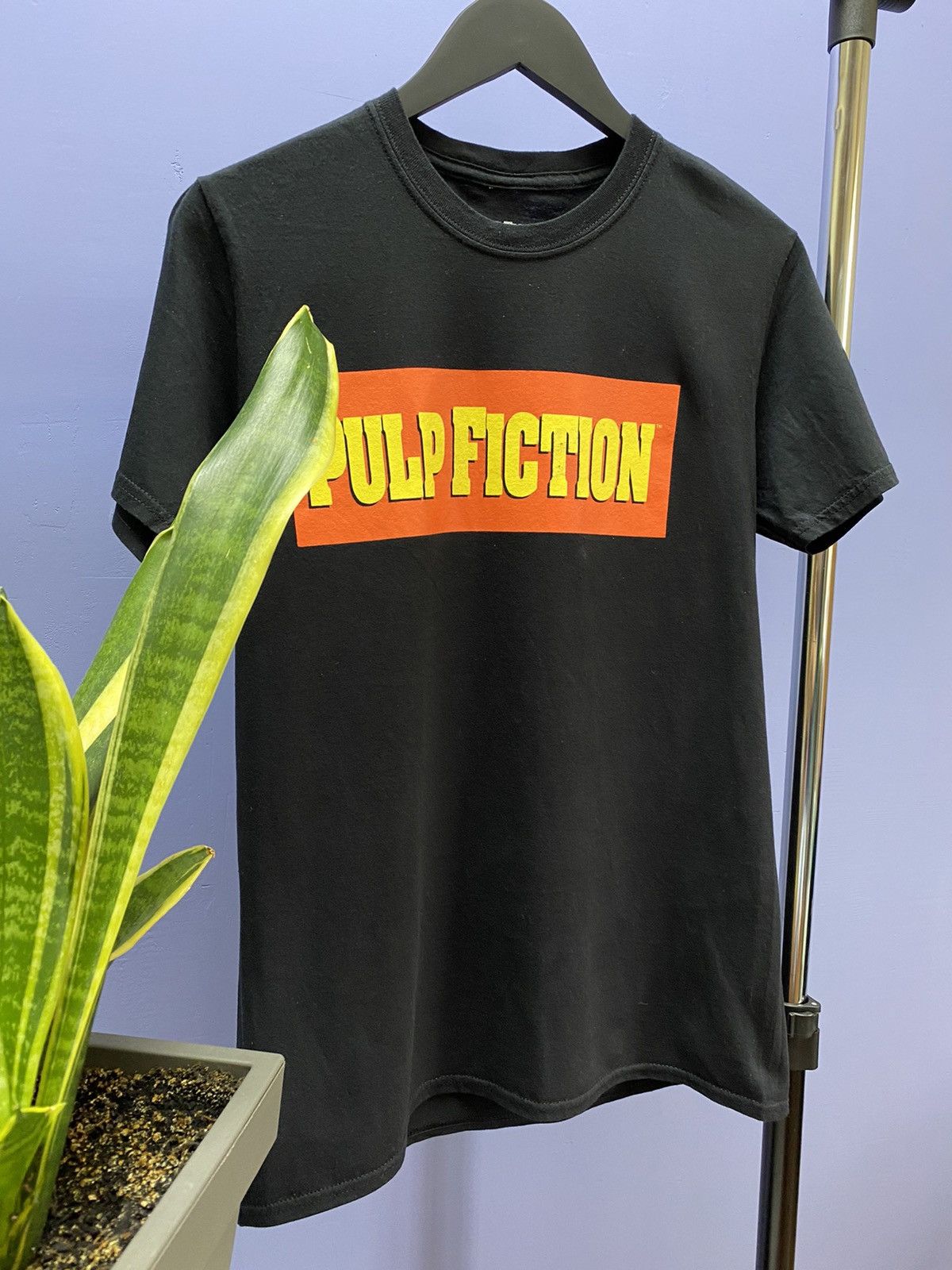 Other Pulp Fiction Box Logo T Shirt Miramax Film Size US M / EU 48-50 / 2 - 3 Thumbnail