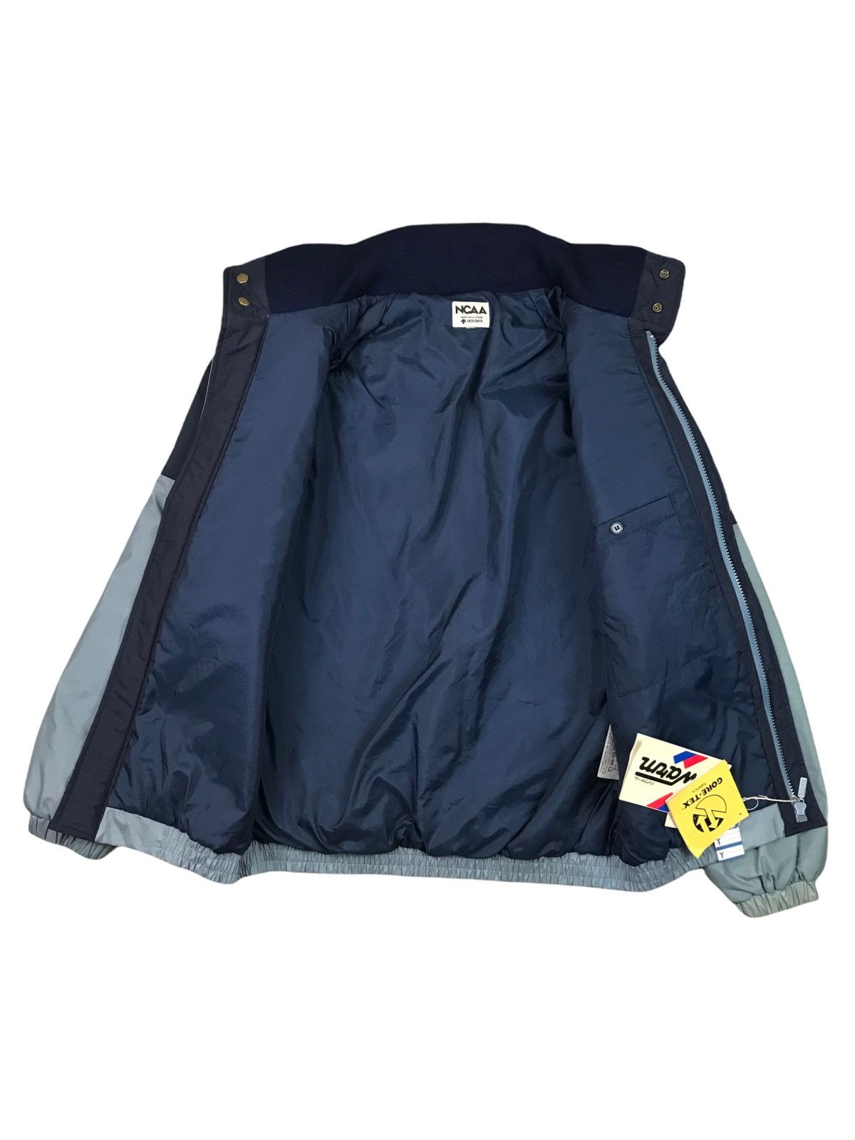 Goretex 🔥ACCEPT BEST OFFER🔥NCAA GORETEX JACKET OUTDOOR LIFE Size US L / EU 52-54 / 3 - 3 Thumbnail