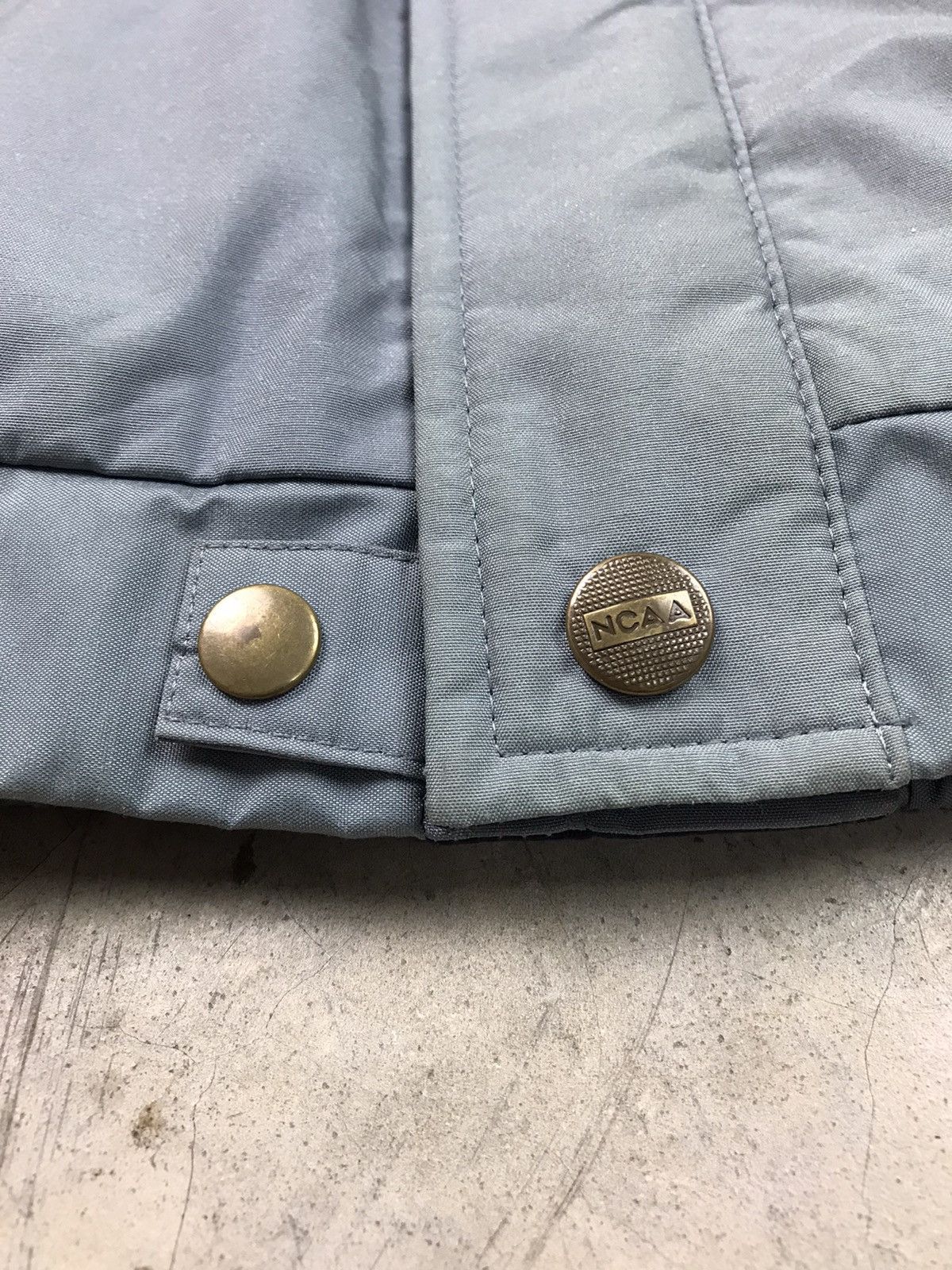 Goretex 🔥ACCEPT BEST OFFER🔥NCAA GORETEX JACKET OUTDOOR LIFE Size US L / EU 52-54 / 3 - 7 Thumbnail