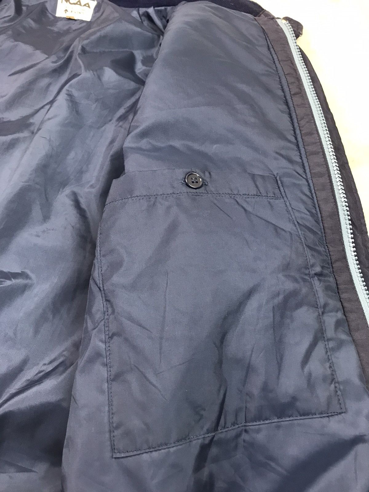Goretex 🔥ACCEPT BEST OFFER🔥NCAA GORETEX JACKET OUTDOOR LIFE Size US L / EU 52-54 / 3 - 13 Thumbnail