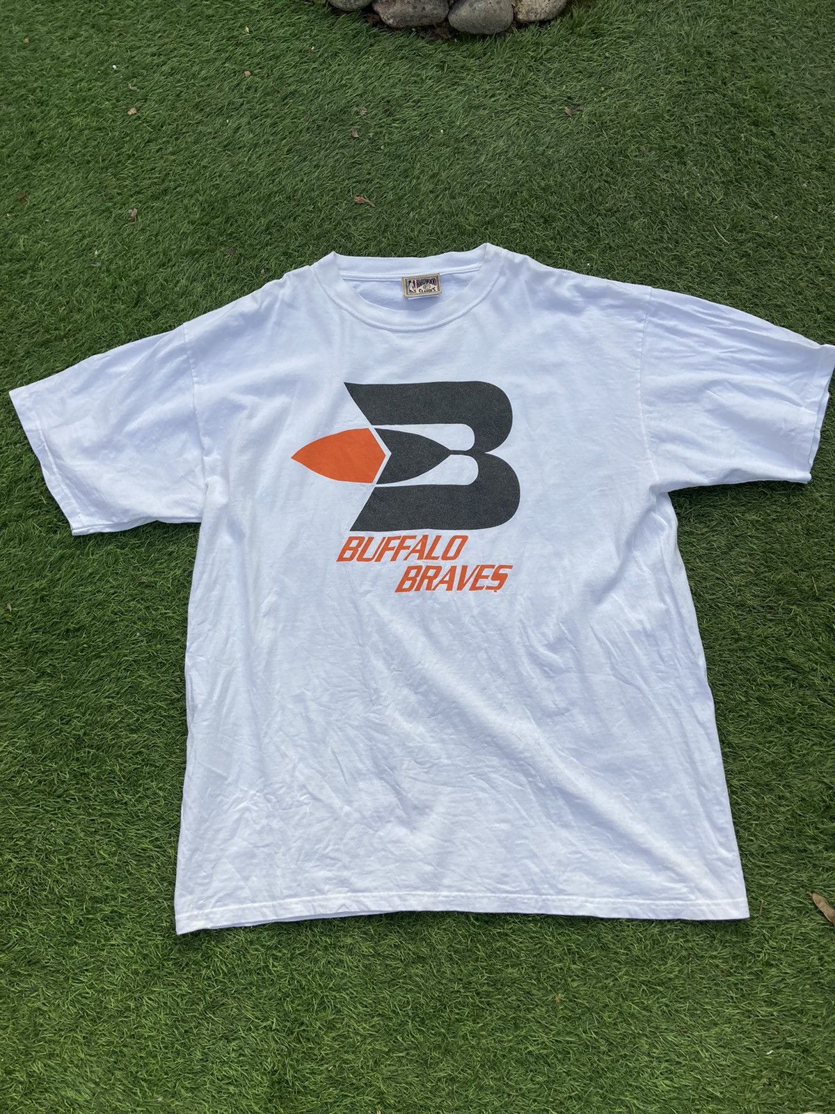 Buffalo Braves Vintage Apparel Essential T-Shirt for Sale by Jxred