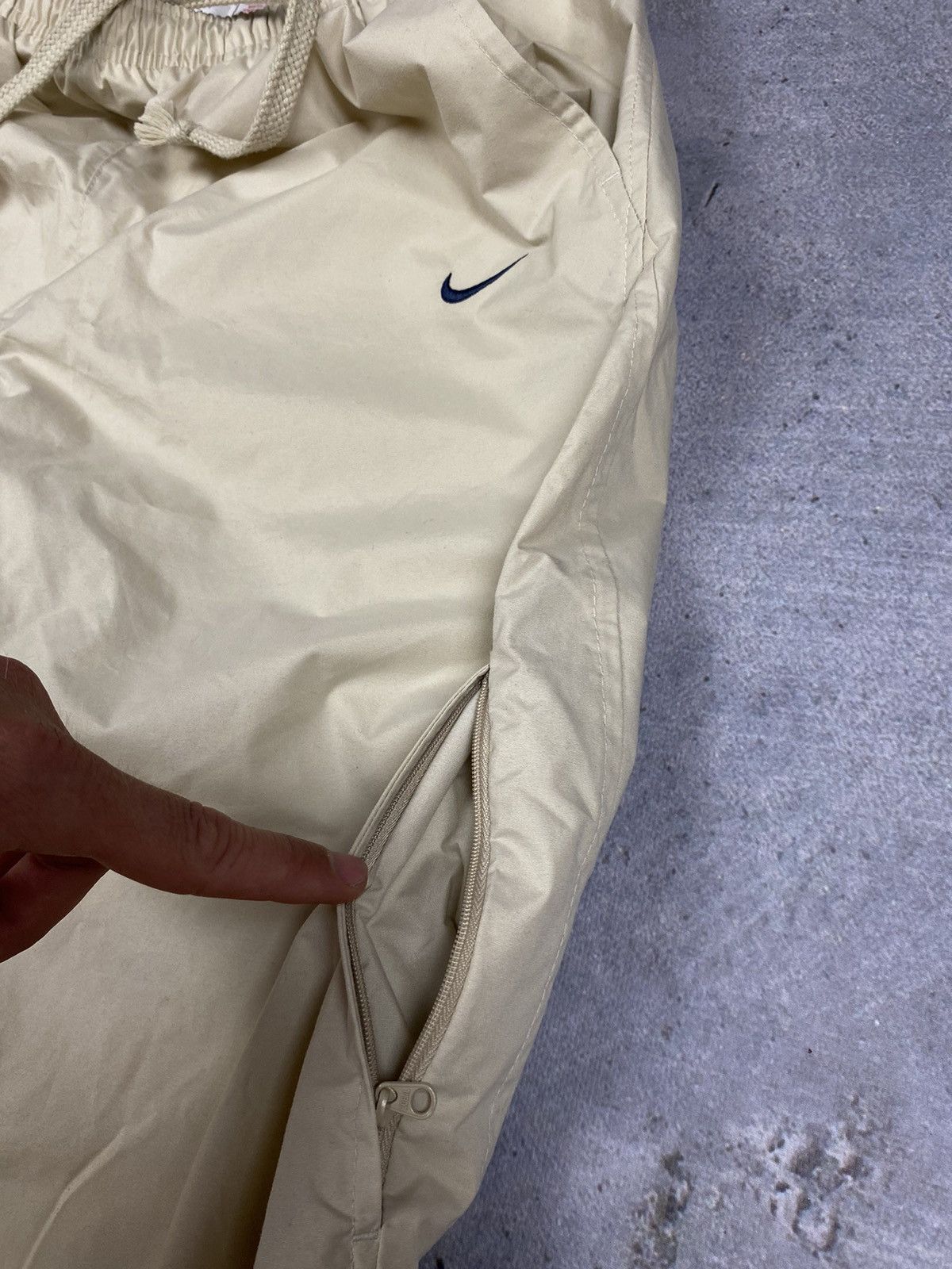 Nike Nike vintage 90s 00s y2k pants sweatpants Size US 36 / EU 52 - 6 Thumbnail
