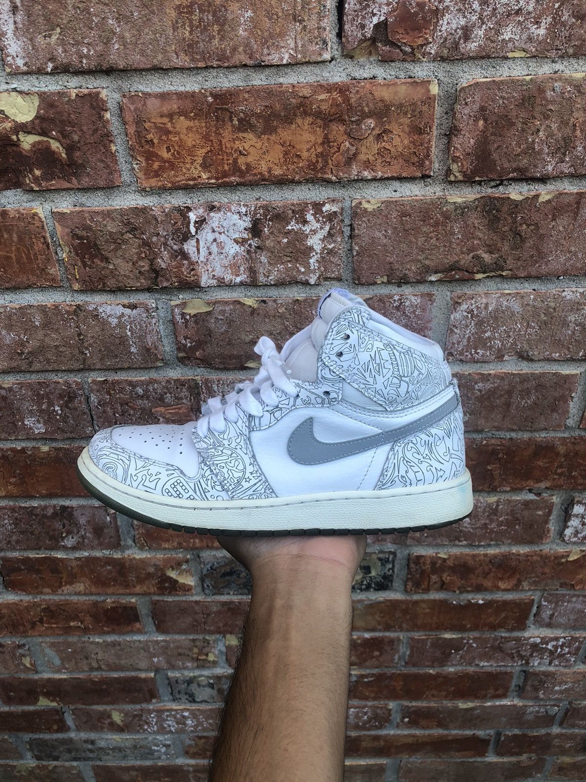 Air Jordan 1 Retro High BG Laser