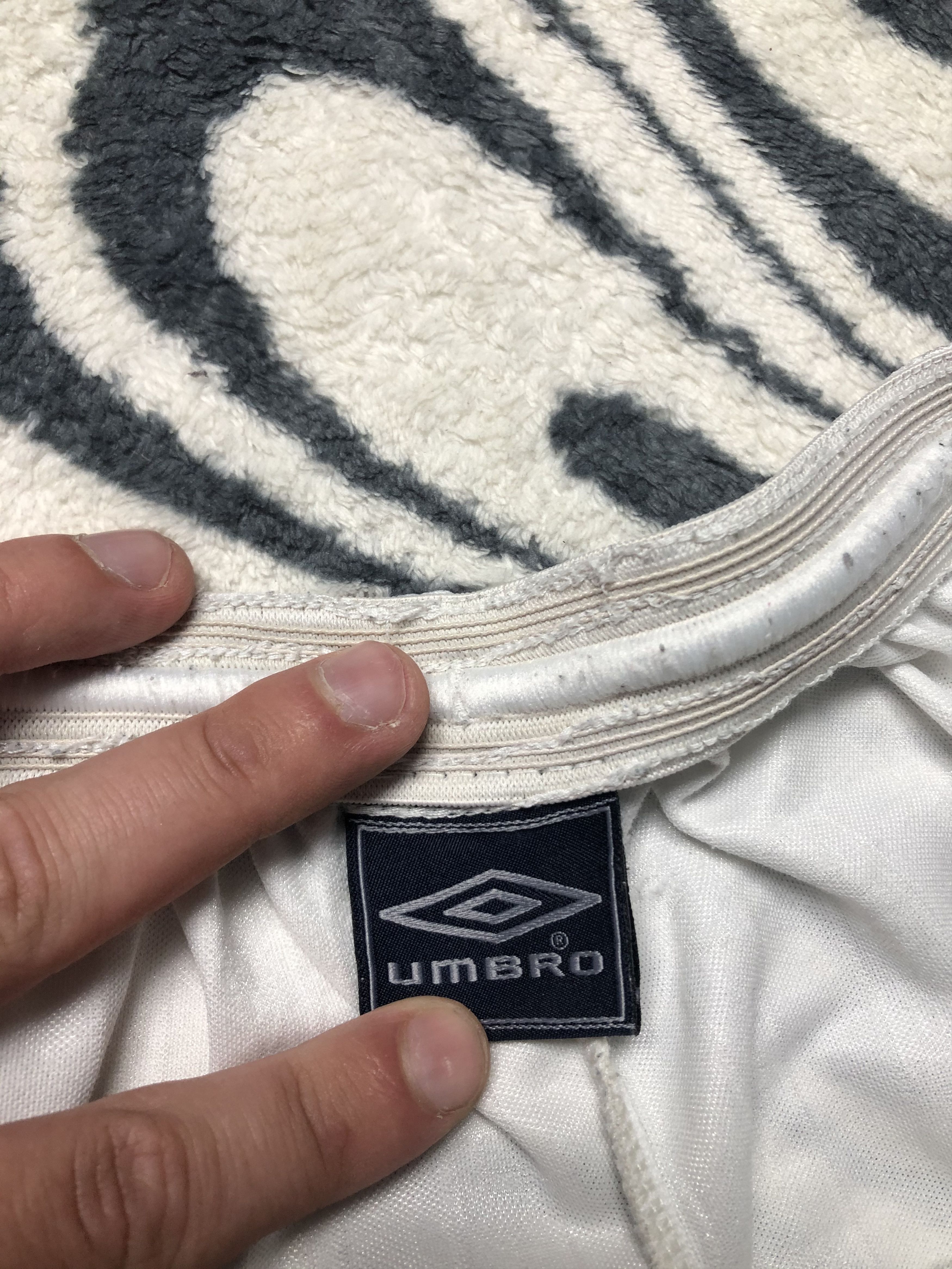 Umbro × Vintage Umbro Vintage Mens Shorts Size US 34 / EU 50 - 3 Thumbnail