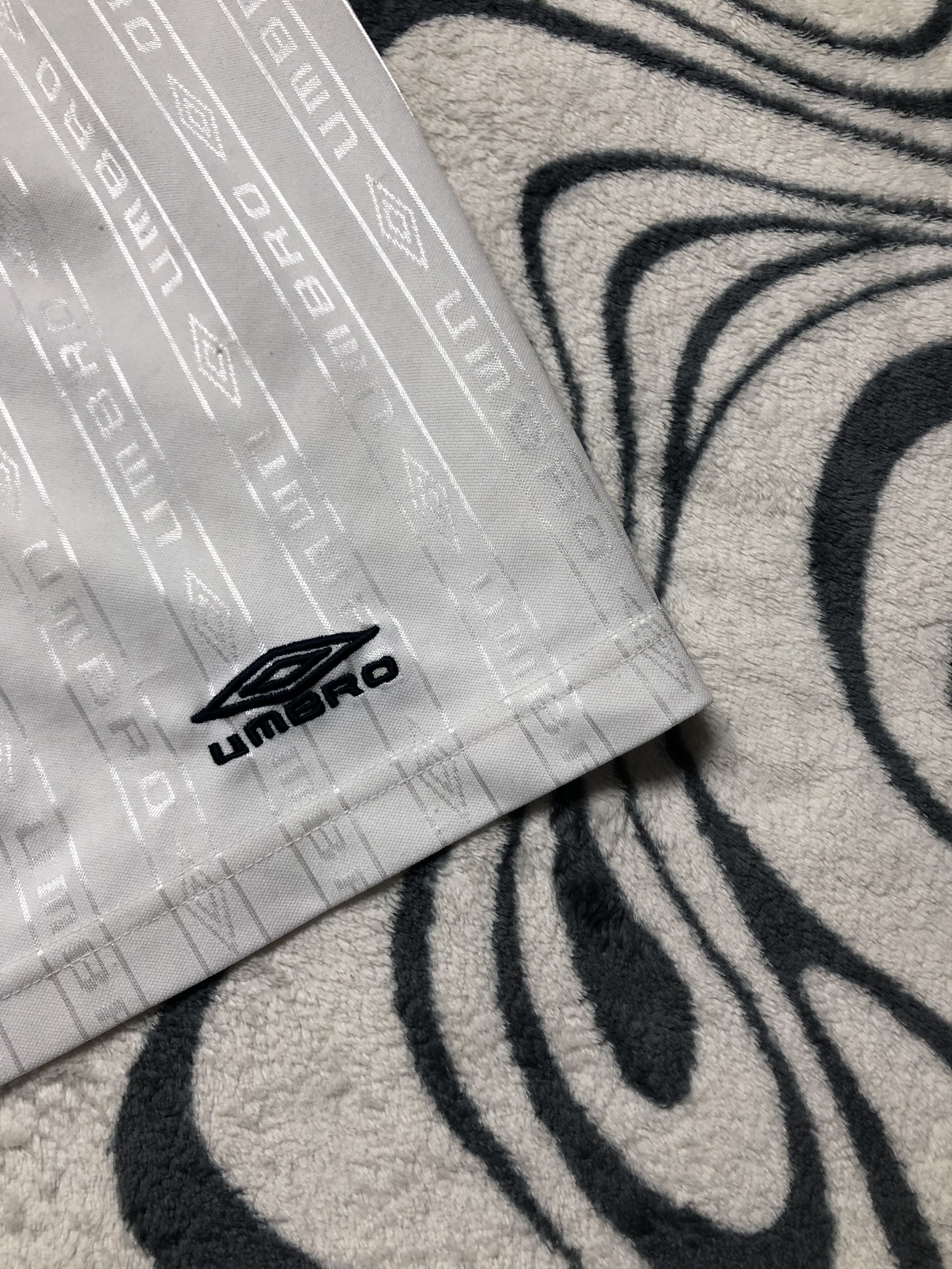 Umbro × Vintage Umbro Vintage Mens Shorts Size US 34 / EU 50 - 2 Thumbnail