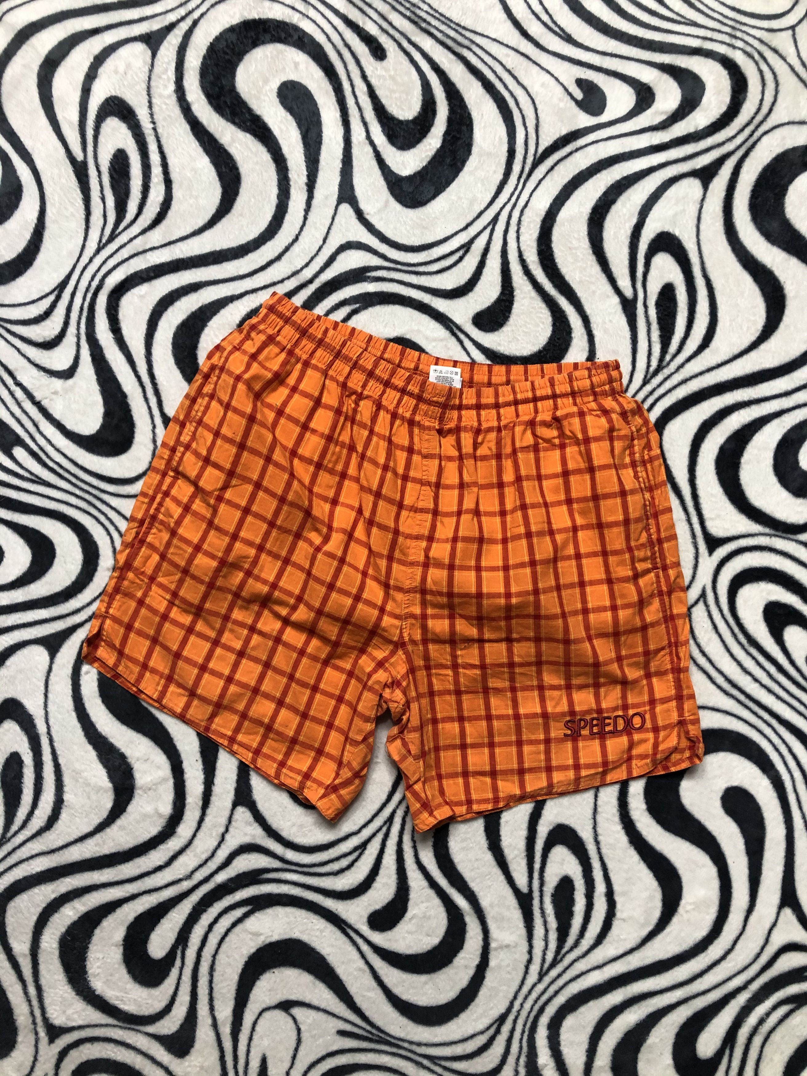 Speedo Speedo Vintage Mens Nylon Shorts Size US 34 / EU 50 - 1 Thumbnail