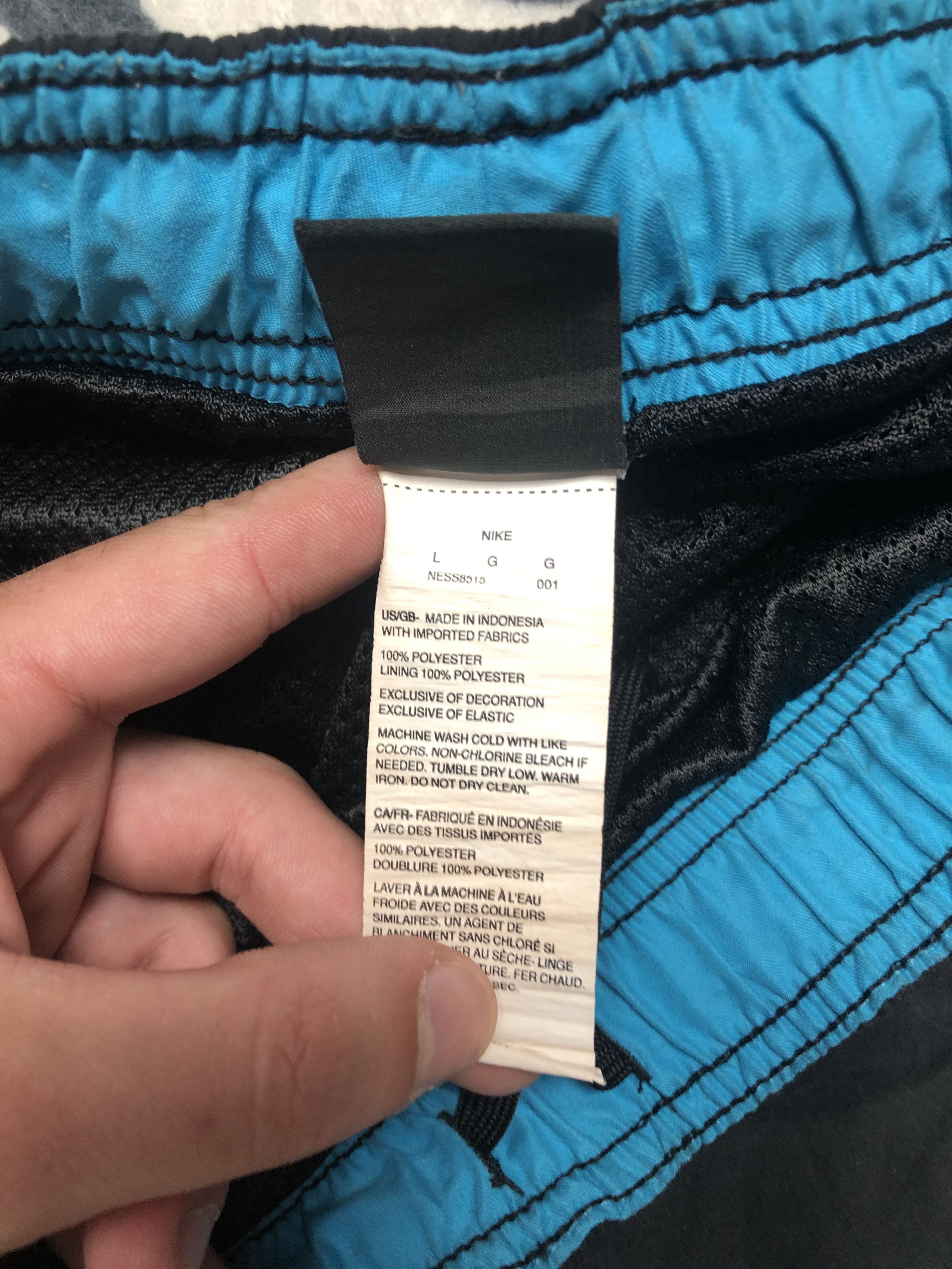 Nike Nike Vintage Mens Nylon Shorts Y2K Size US 34 / EU 50 - 4 Thumbnail