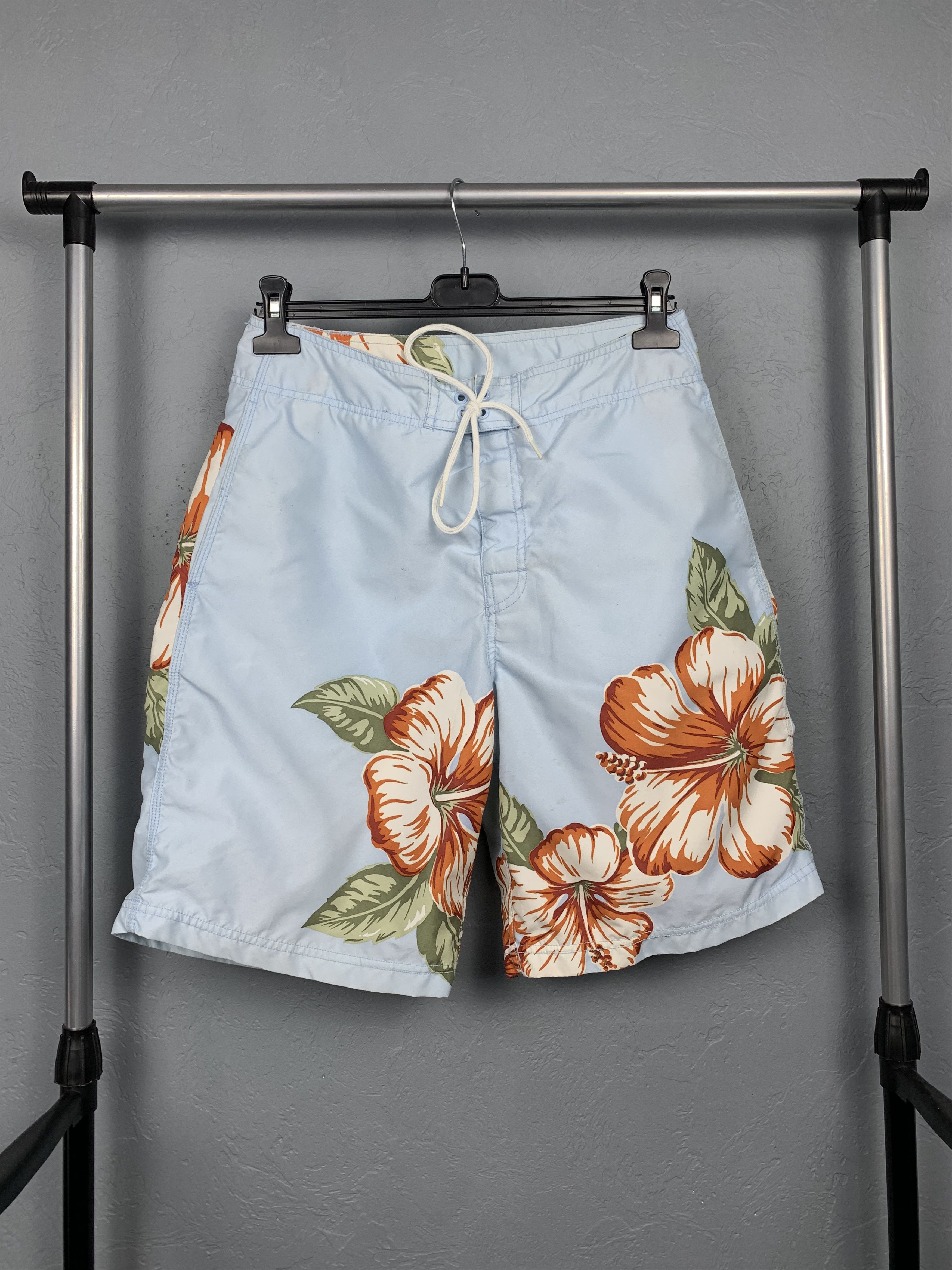 Nautica Nautica Vintage Nylon Mens Shorts Y2K Floral Print Size US 30 / EU 46 - 1 Thumbnail
