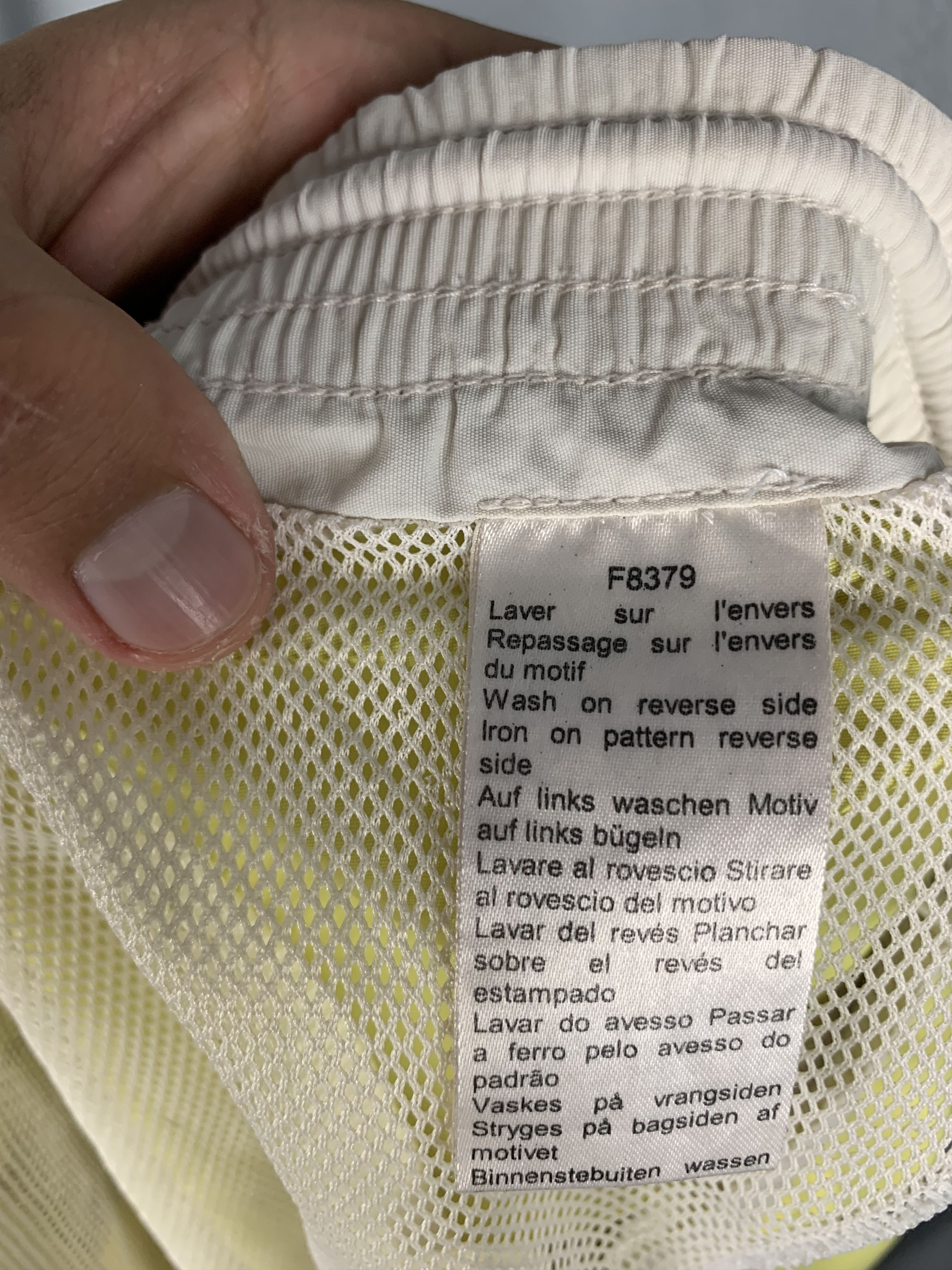 Lacoste Lacoste Vintage Nylon Mens Shorts Y2K Size US 32 / EU 48 - 8 Thumbnail