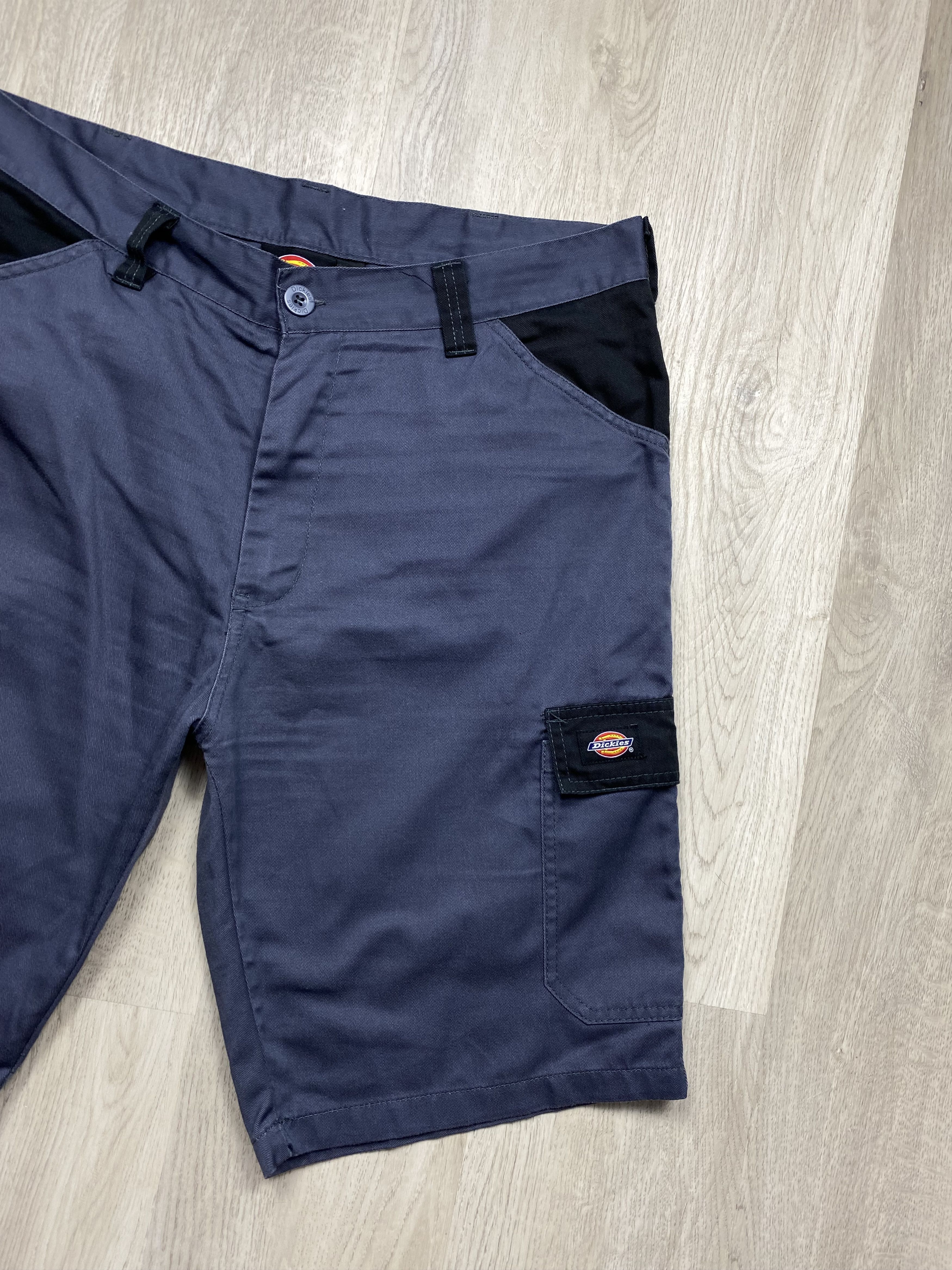 Dickies × Vintage Dickies Vintage Mens Cargo Shorts Y2K Size US 36 / EU 52 - 2 Thumbnail