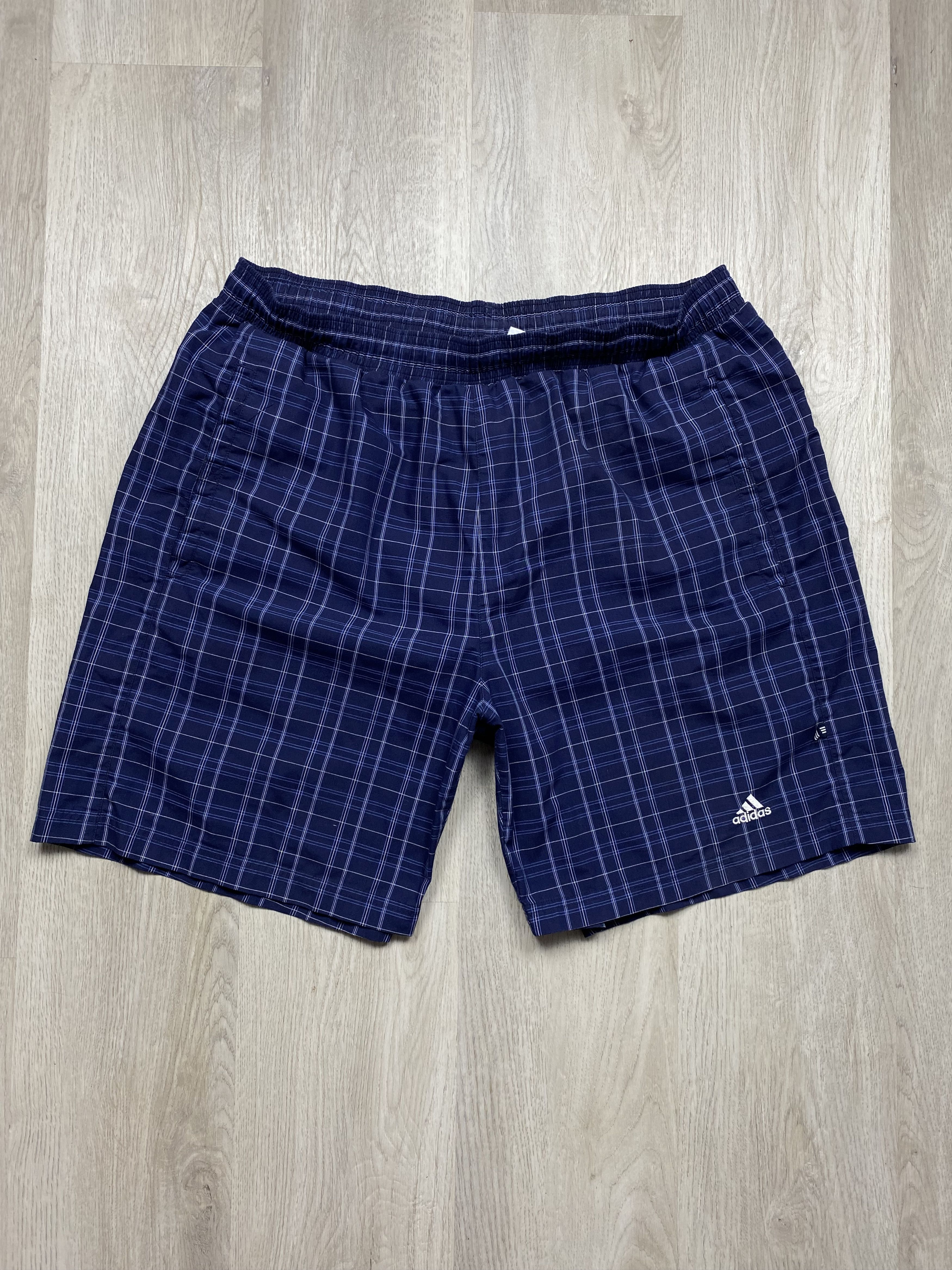 Adidas Adidas 90s Vintage Mens Nylon Shorts Size US 36 / EU 52 - 1 Thumbnail