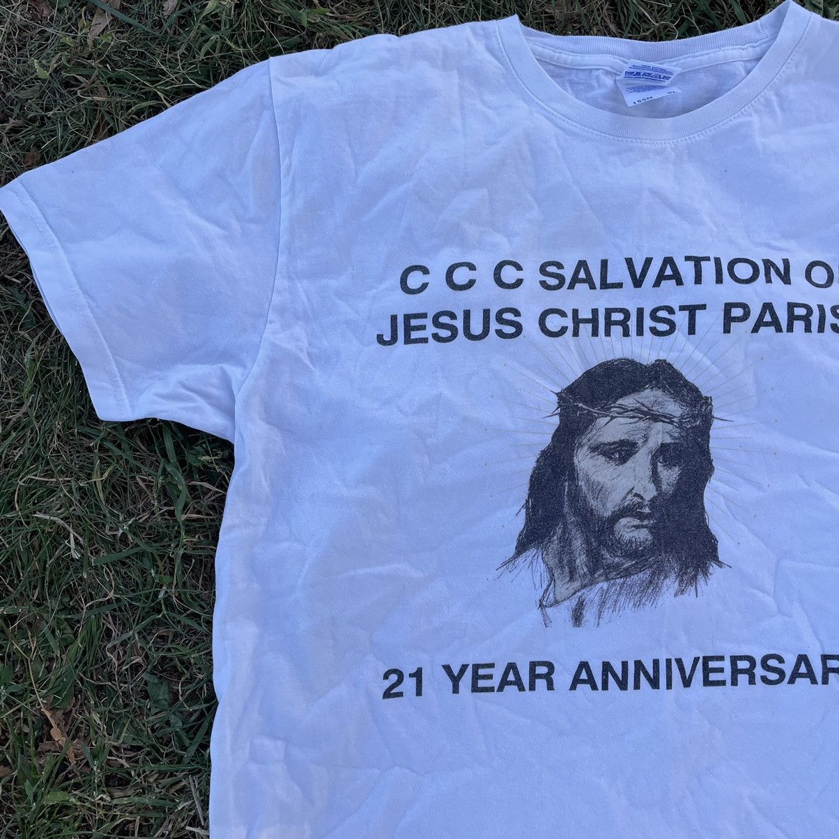 Vintage Vintage 90s Sun Faded Graphic Tee Religious Streetwear XL Size US XL / EU 56 / 4 - 3 Thumbnail