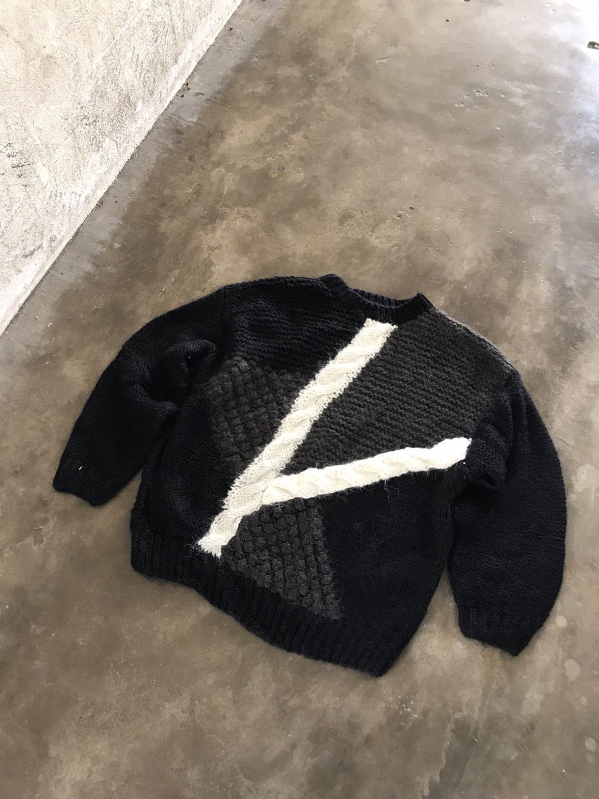 Vintage Elvencedor Printed Wool Knit Sweater