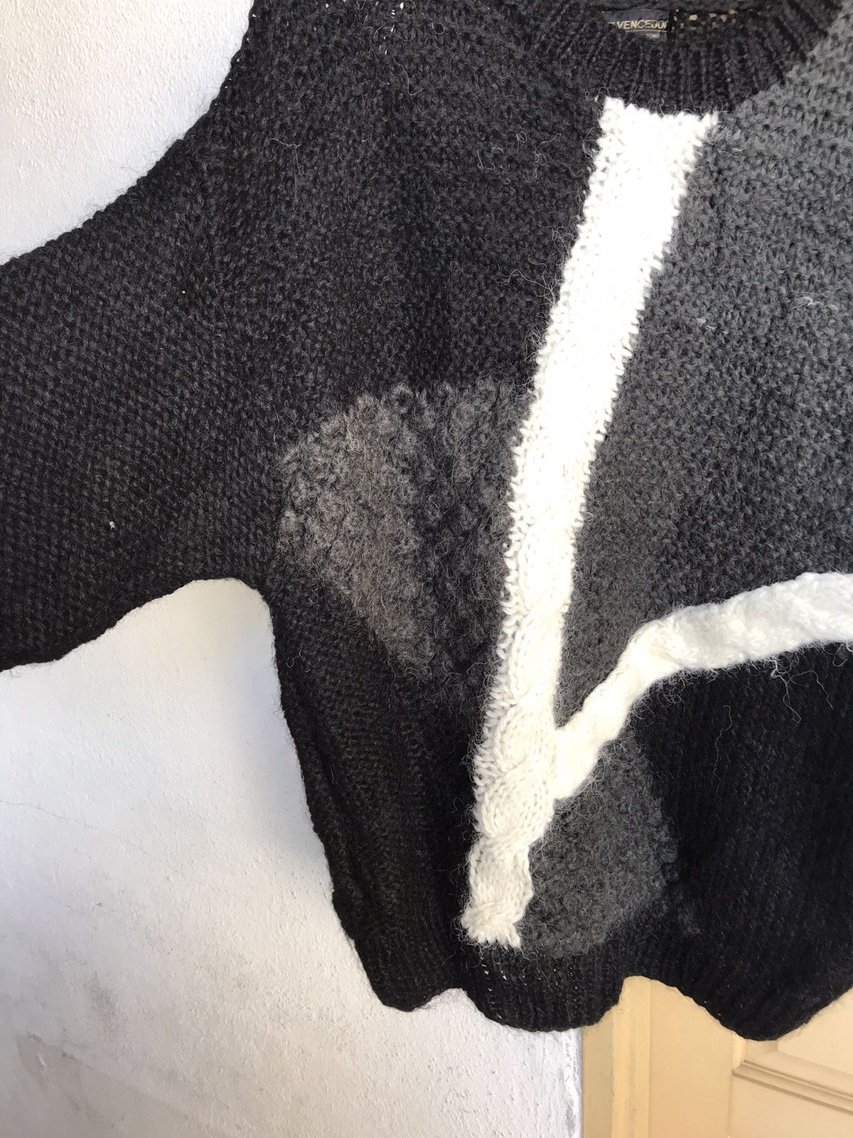 Japanese Brand Vintage Elvencedor Printed Wool Knit Sweater Size US L / EU 52-54 / 3 - 12 Thumbnail