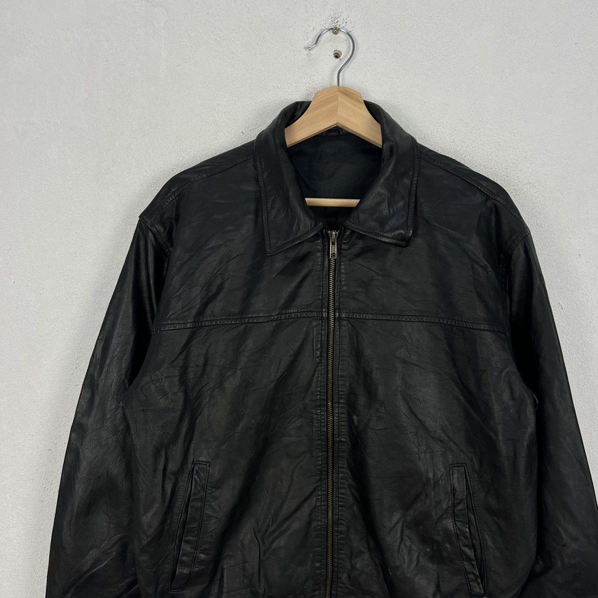 Japanese Brand VINTAGE BOMBER LEATHER JACKET LUAU ATSUKAWA JAPAN Size US L / EU 52-54 / 3 - 3 Thumbnail