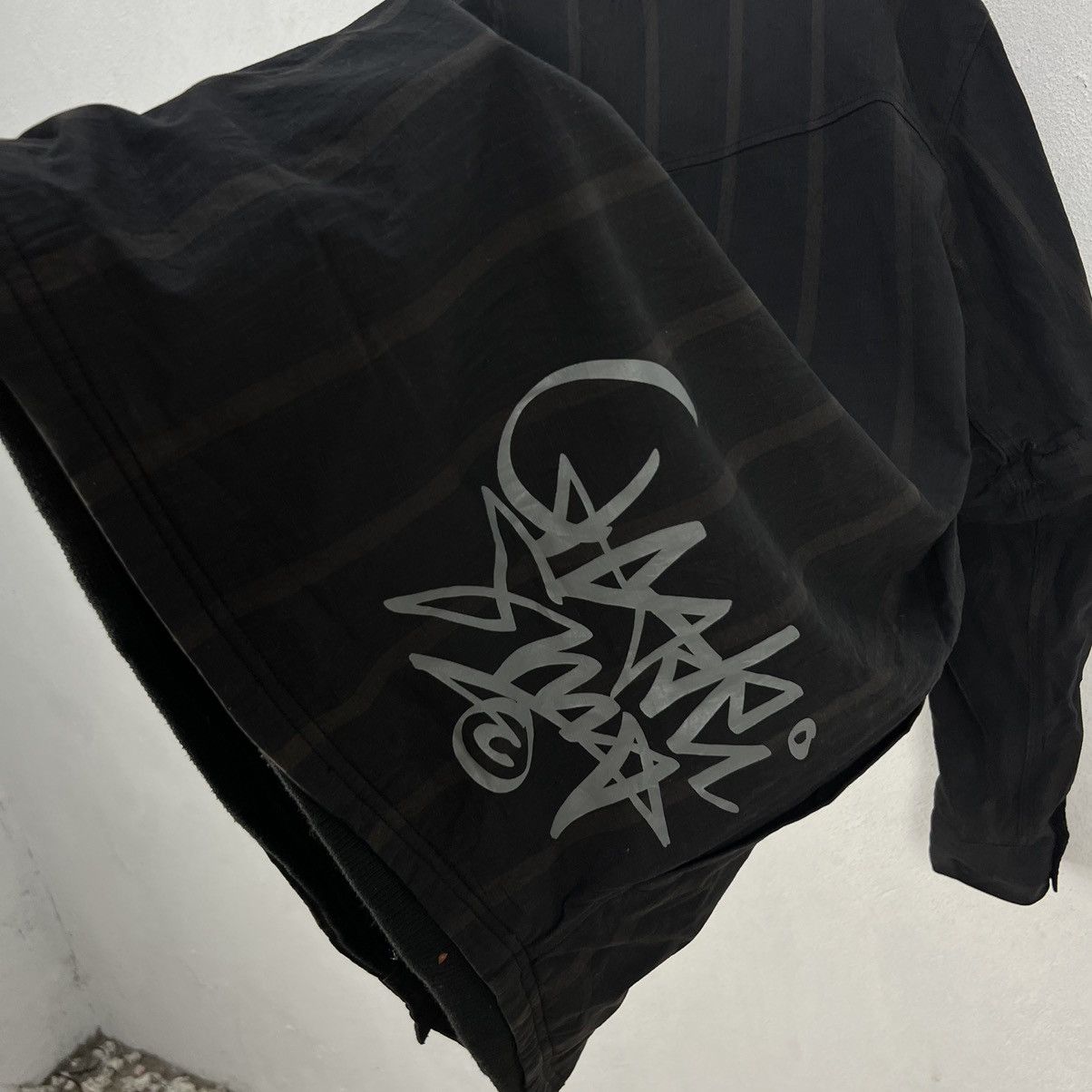 Japanese Brand RARE CHARISMA BIG LOGO CHORE JACKET CARGO MULTI POCKET Size US XL / EU 56 / 4 - 10 Thumbnail