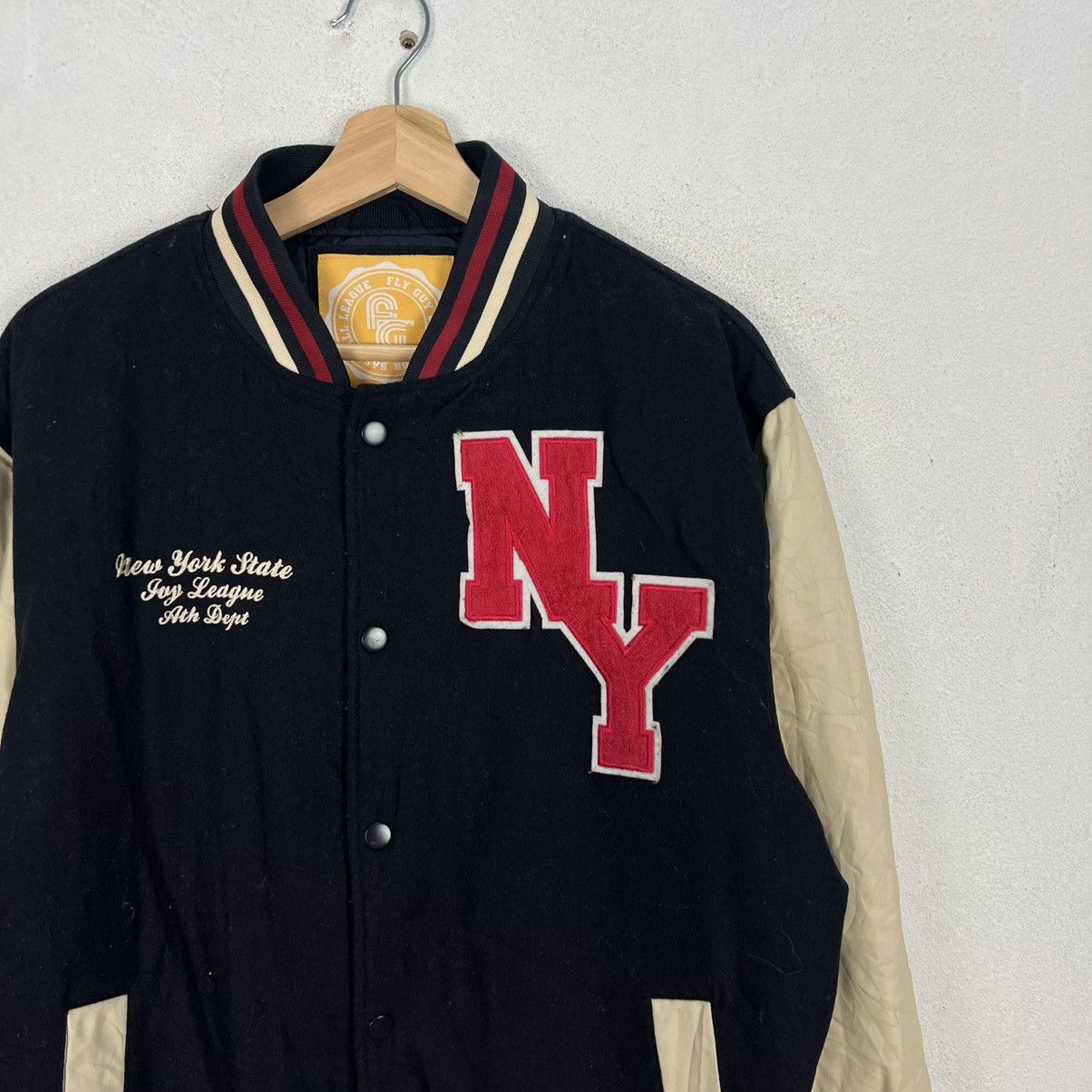 Japanese Brand VARSITY JACKET MLB NEW YORK BIG LOGO Size US M / EU 48-50 / 2 - 5 Thumbnail