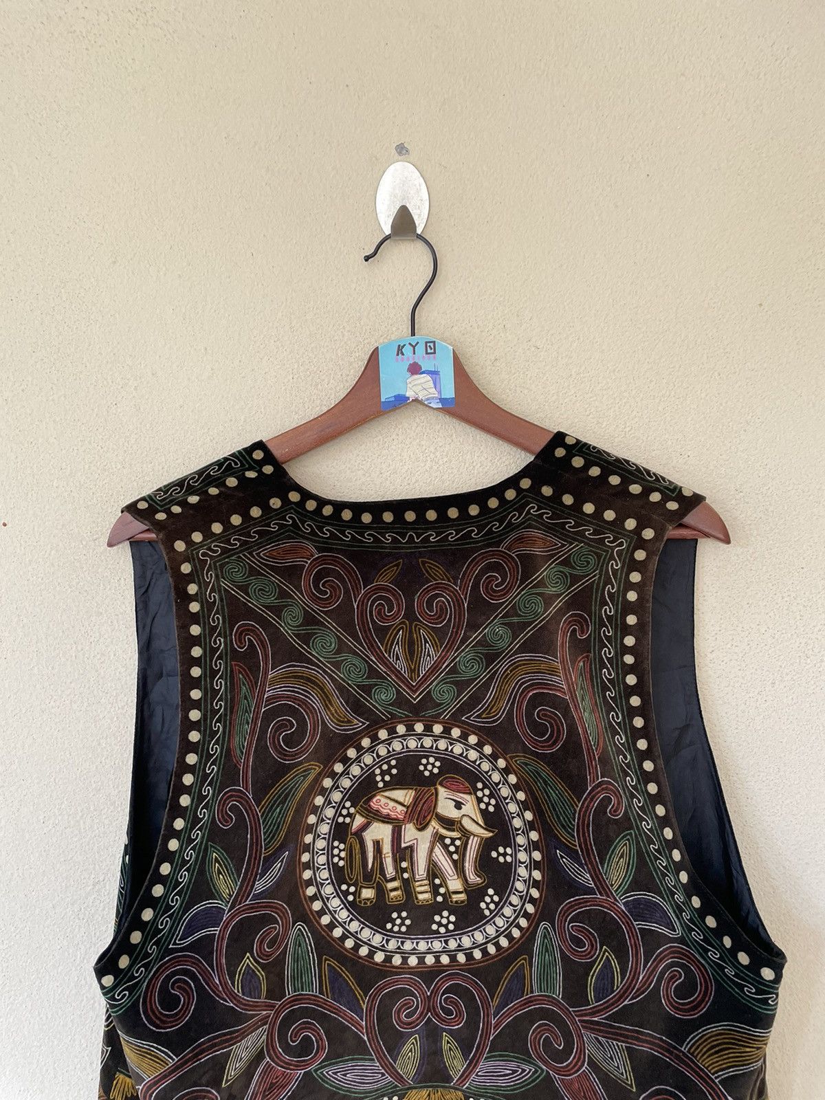 Japanese Brand × Vintage VINTAGE ARRANGE VELVET BUTTONLESS VEST Size US M / EU 48-50 / 2 - 6 Thumbnail
