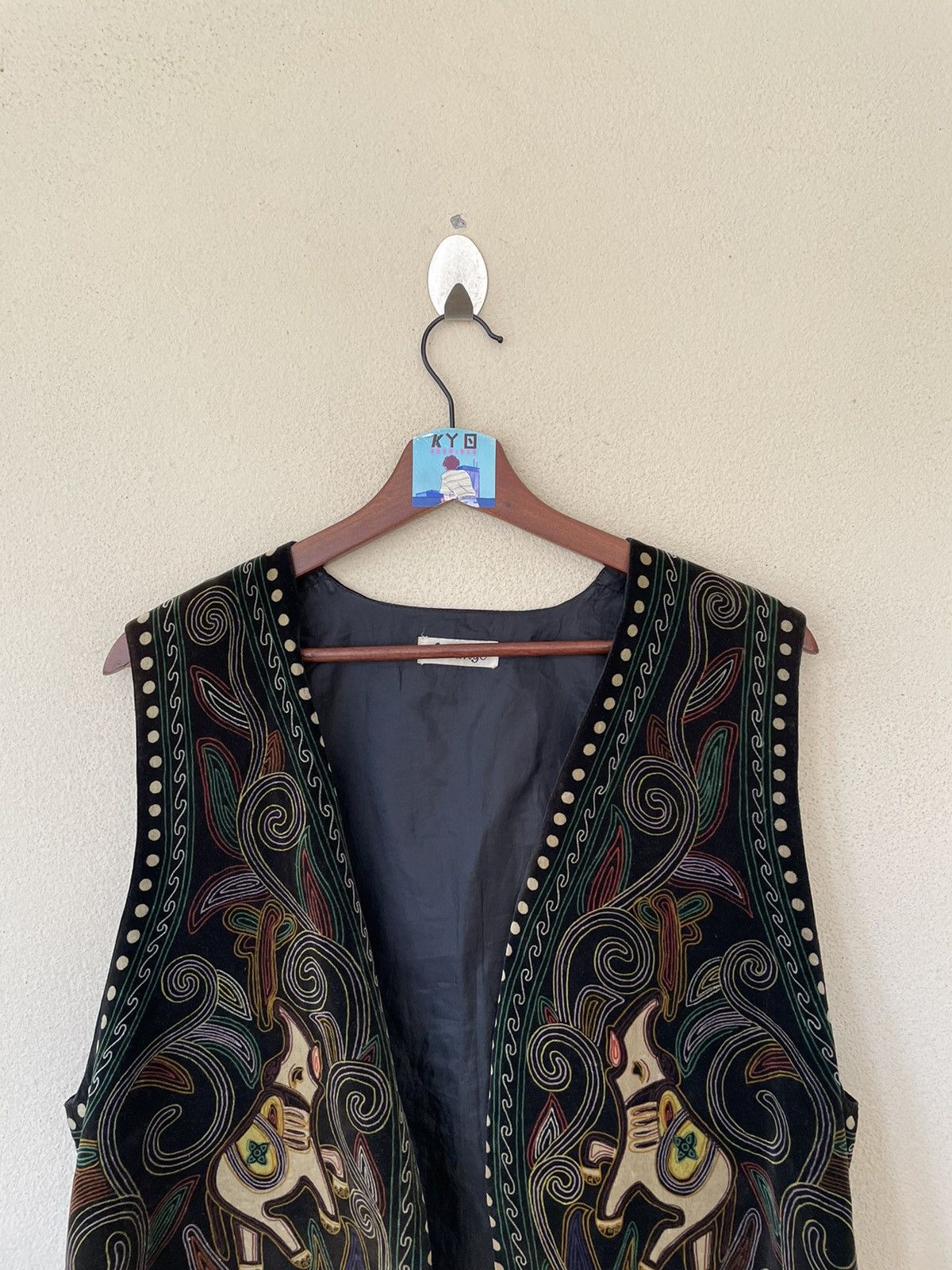 Japanese Brand × Vintage VINTAGE ARRANGE VELVET BUTTONLESS VEST Size US M / EU 48-50 / 2 - 3 Thumbnail