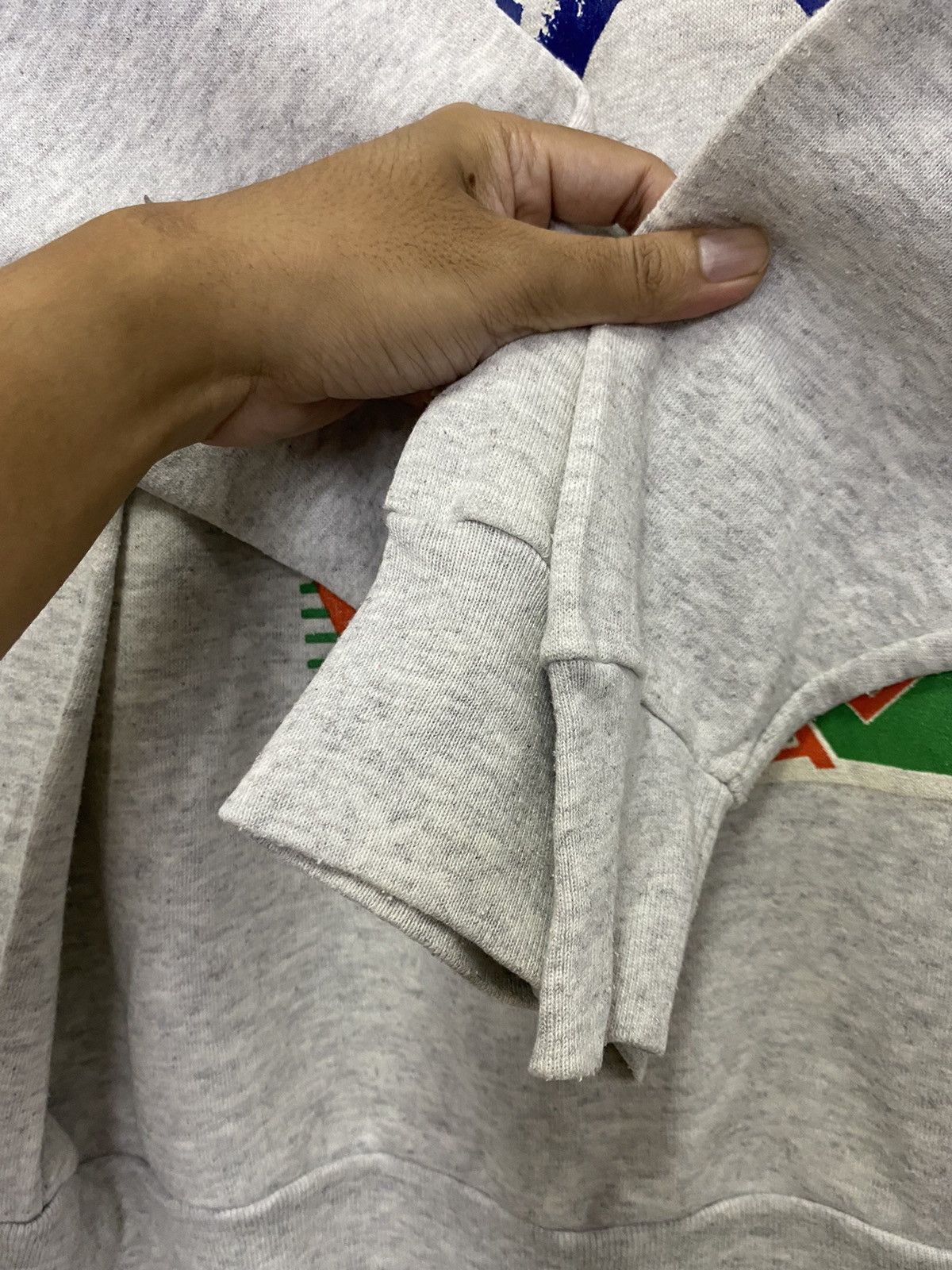 Vintage Vintage Football Big Print Sweatshirt Size US L / EU 52-54 / 3 - 7 Thumbnail