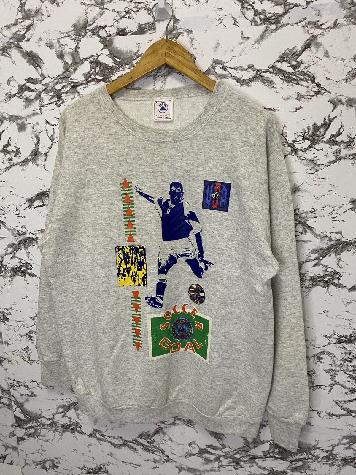Vintage Vintage Football Big Print Sweatshirt Size US L / EU 52-54 / 3 - 4 Thumbnail