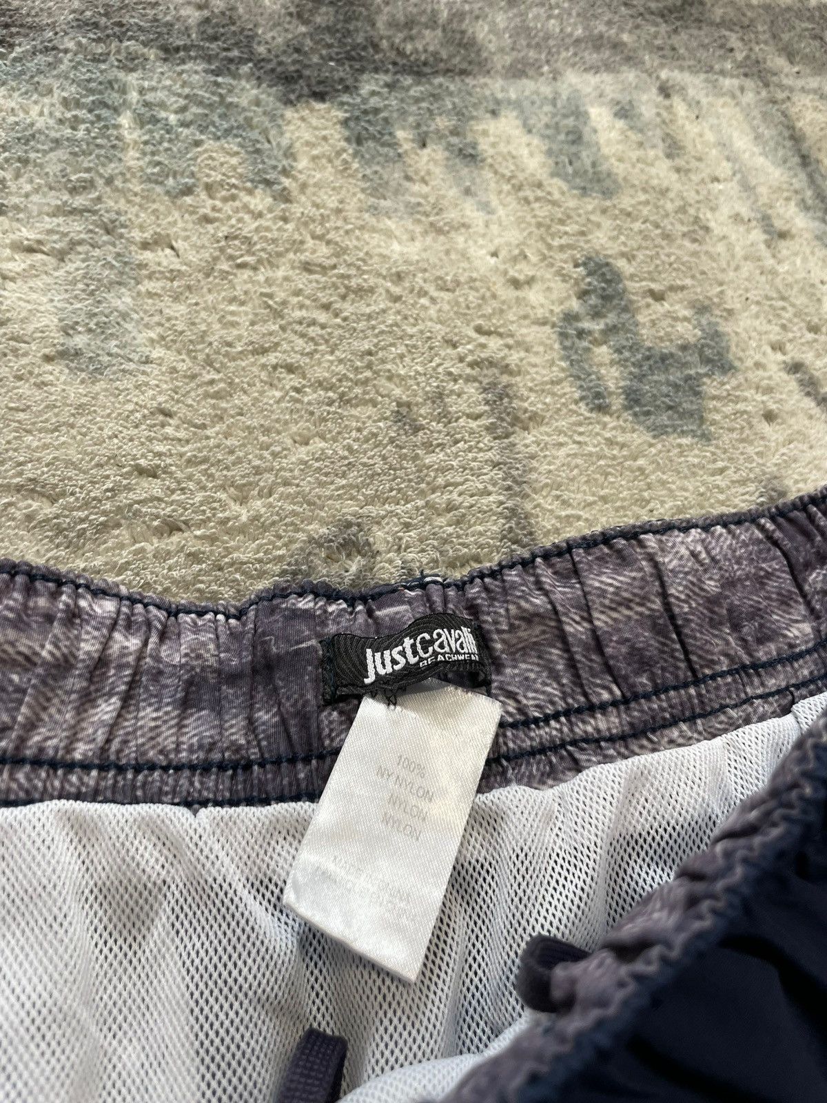 Just Cavalli Just Cavalli navy big logo Print swimShorts Size US 30 / EU 46 - 2 Thumbnail