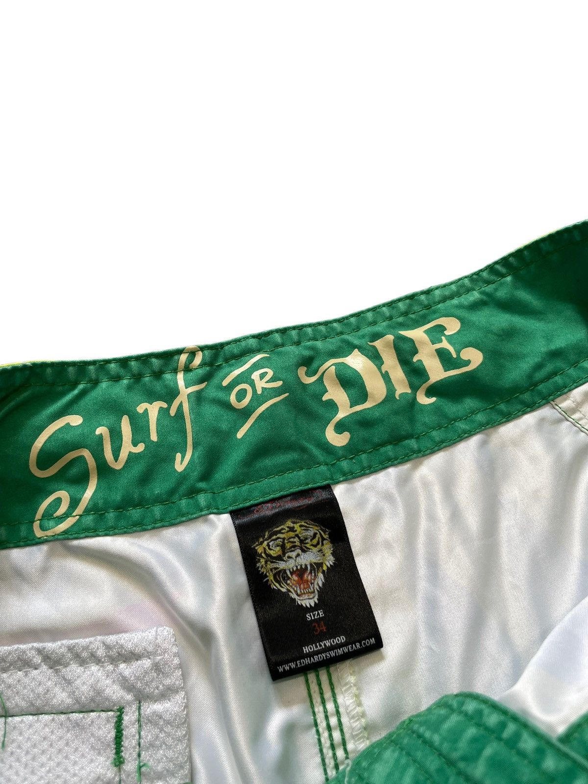 Christian Audigier Ed Hardy Christian Audigier swimming trunks swim shorts y2k Size US 34 / EU 50 - 4 Thumbnail