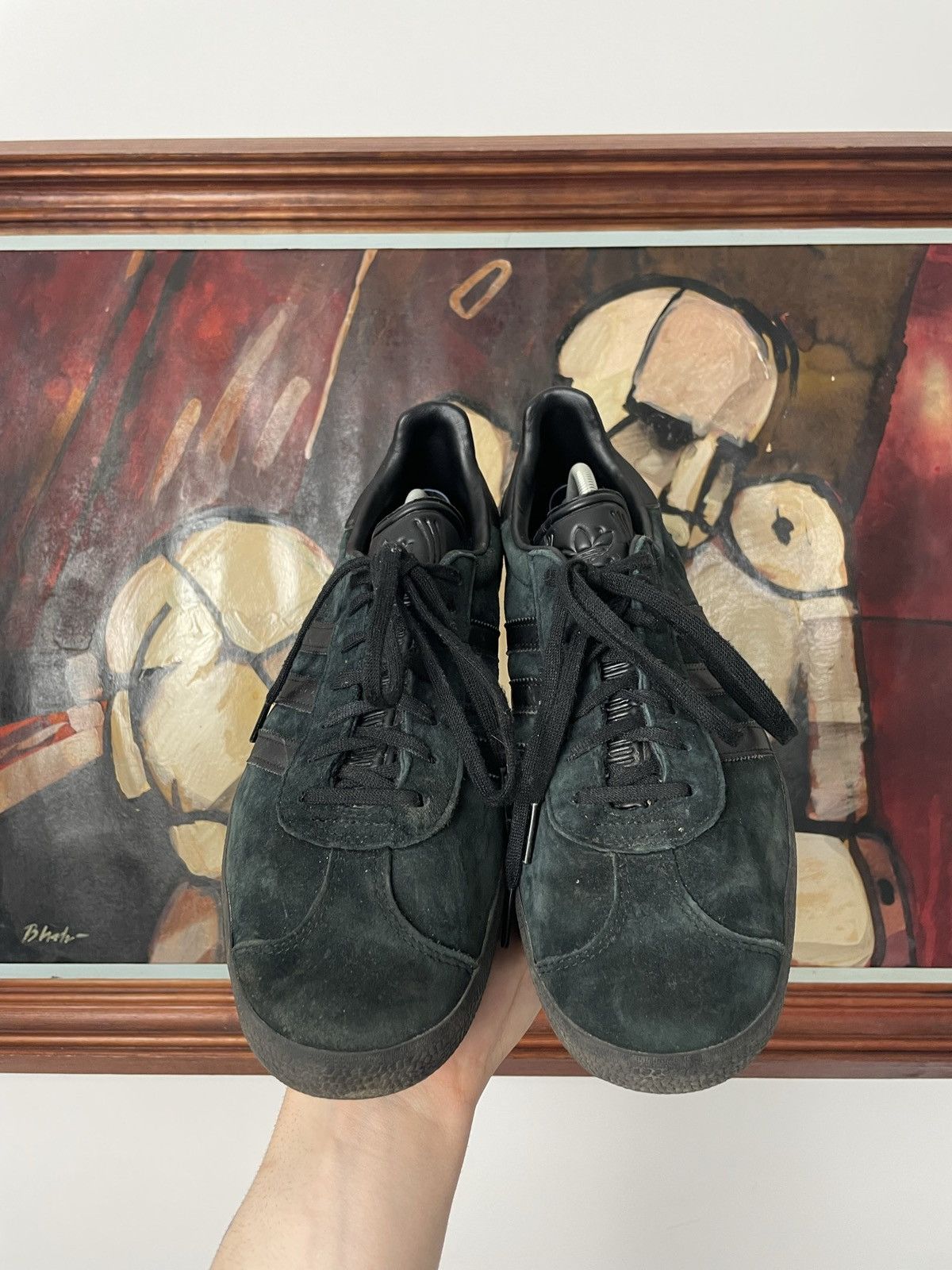 Adidas Adidas Gazelle Triple Black 2017 Hype Low Sneakers Rare Size US 9.5 / EU 42-43 - 2 Thumbnail