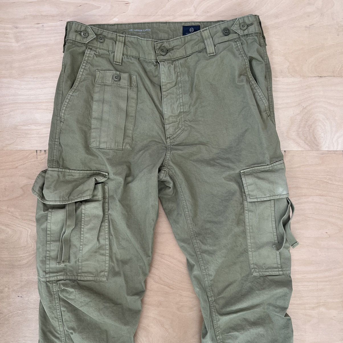 AG Adriano Goldschmied Adriano Goldschmied Turner Cargo Pants 34 Military Workwear Size US 34 / EU 50 - 2 Thumbnail