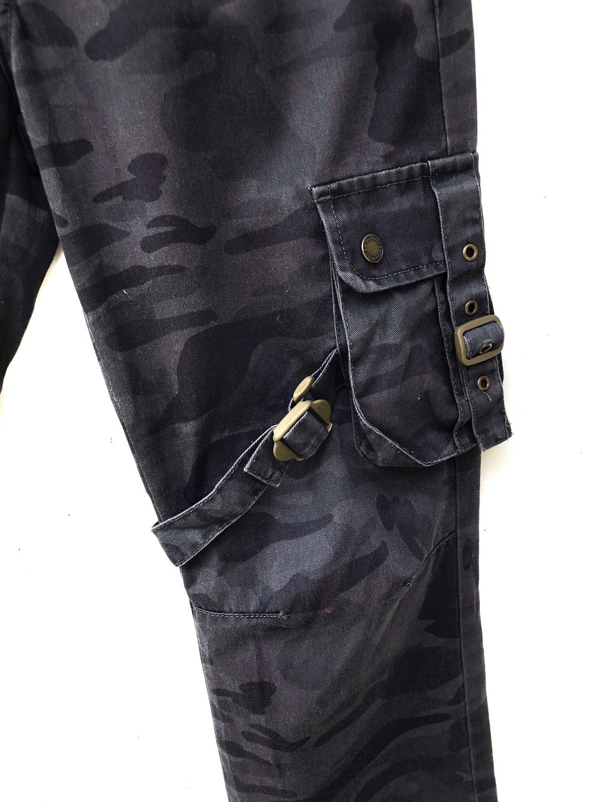 Japanese Brand Japanese Brand BA-TSU STUDIO Camouflage Pants Size US 28 / EU 44 - 6 Thumbnail