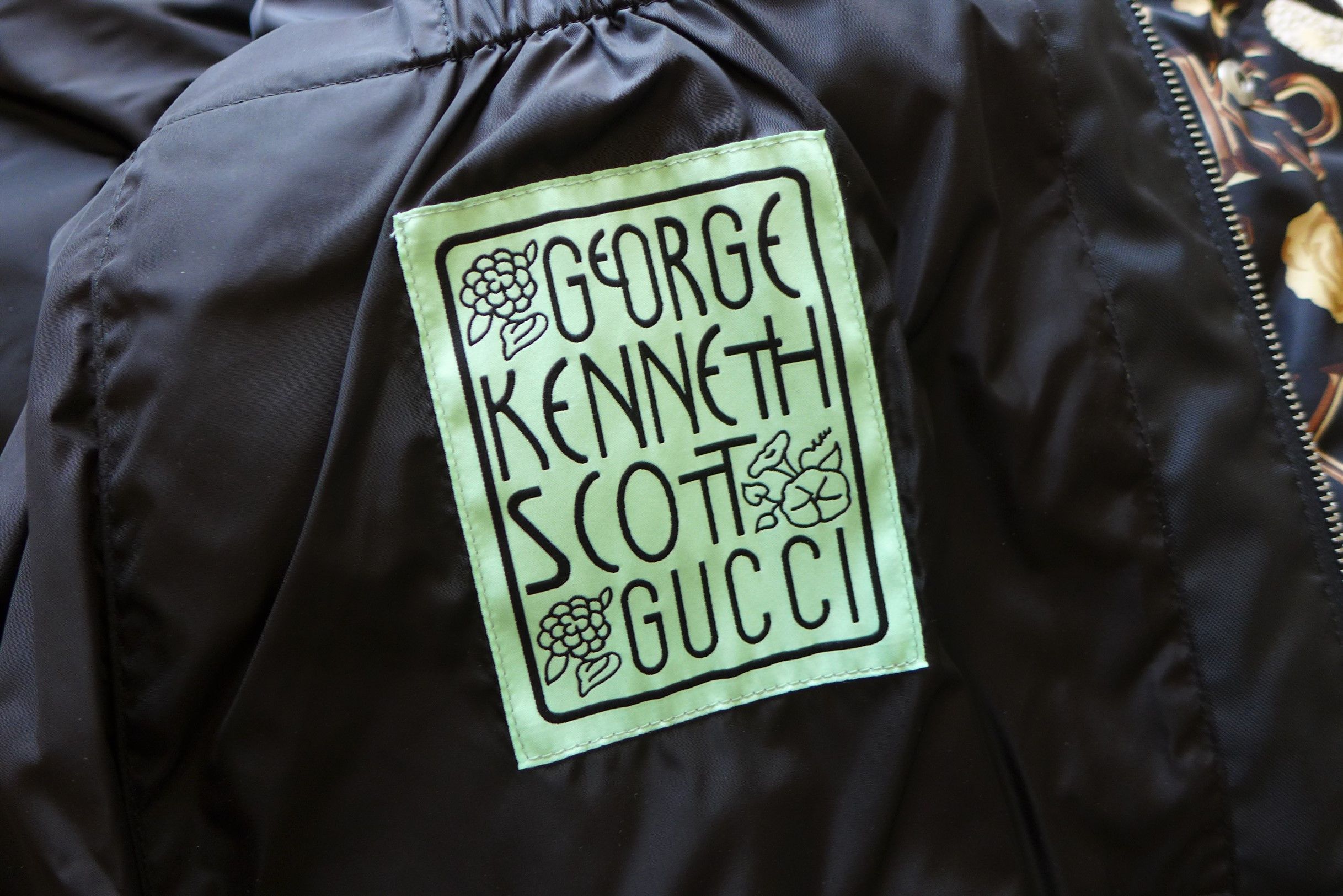 Gucci Gucci x Ken Scott Convertible Down Jacket. Size US S / EU 44-46 / 1 - 21 Thumbnail