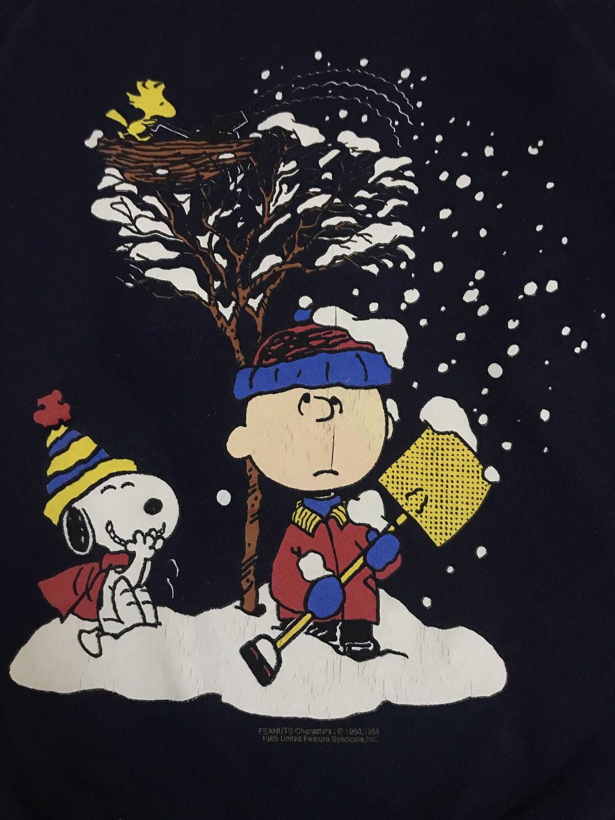 Peanuts × Vintage Vintage Peanuts Snoopy Winter Christmas Snow Play Sweatshirt Size US S / EU 44-46 / 1 - 3 Thumbnail