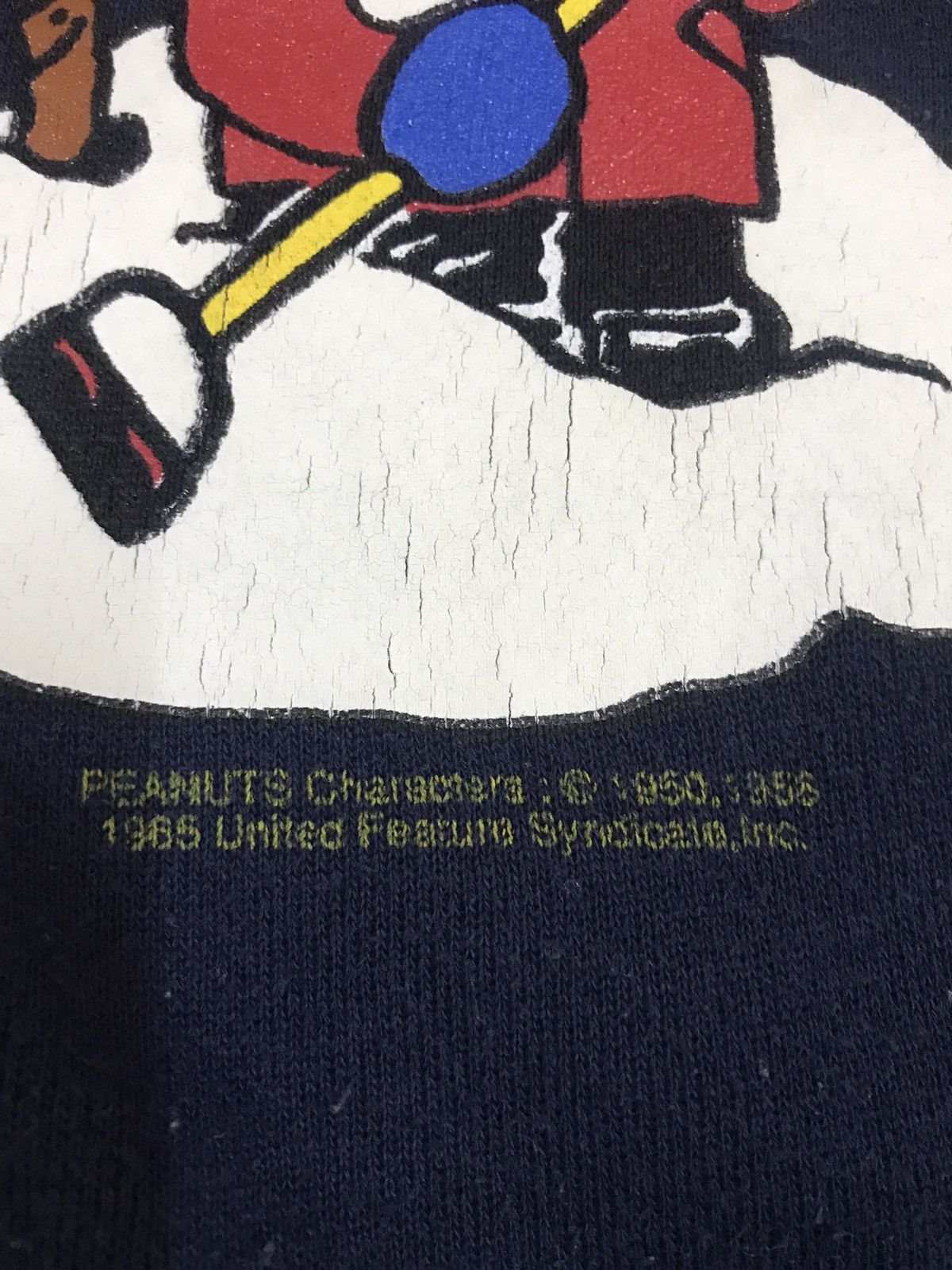 Peanuts × Vintage Vintage Peanuts Snoopy Winter Christmas Snow Play Sweatshirt Size US S / EU 44-46 / 1 - 4 Thumbnail