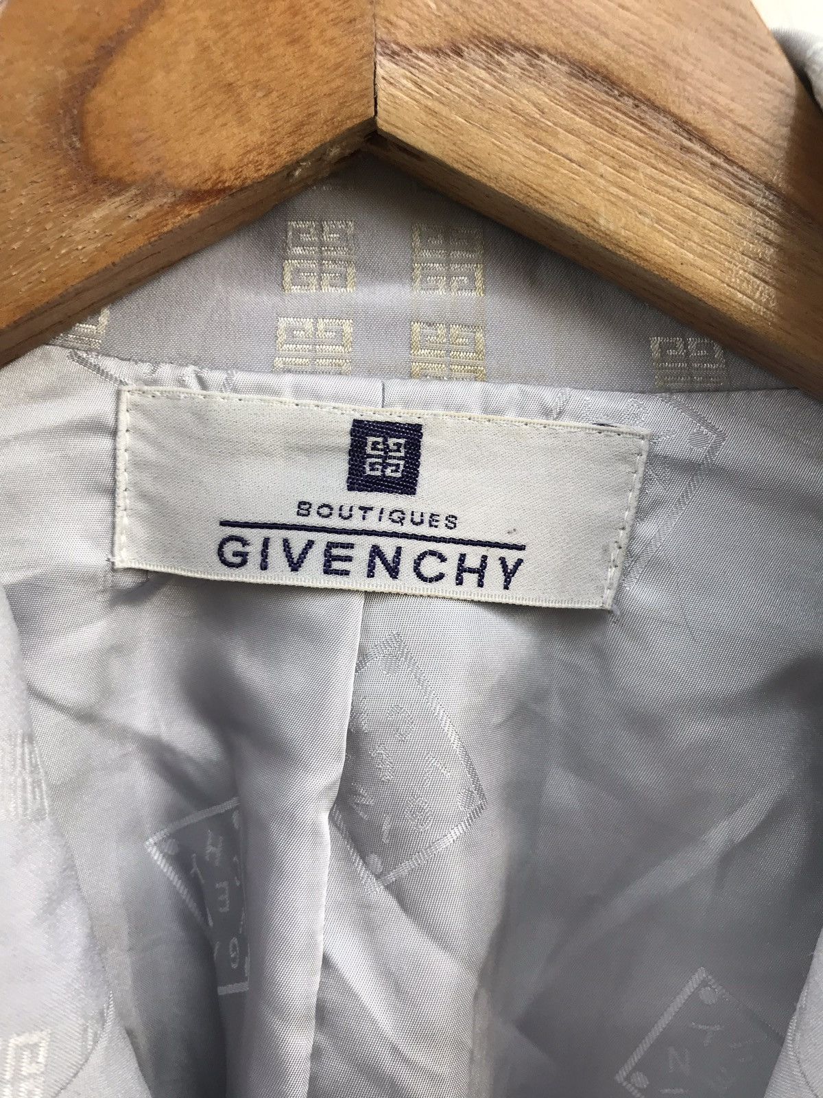 Givenchy Vintage GIVENCHY Boutiques Monogram Jacket Size US XS / EU 42 / 0 - 7 Thumbnail