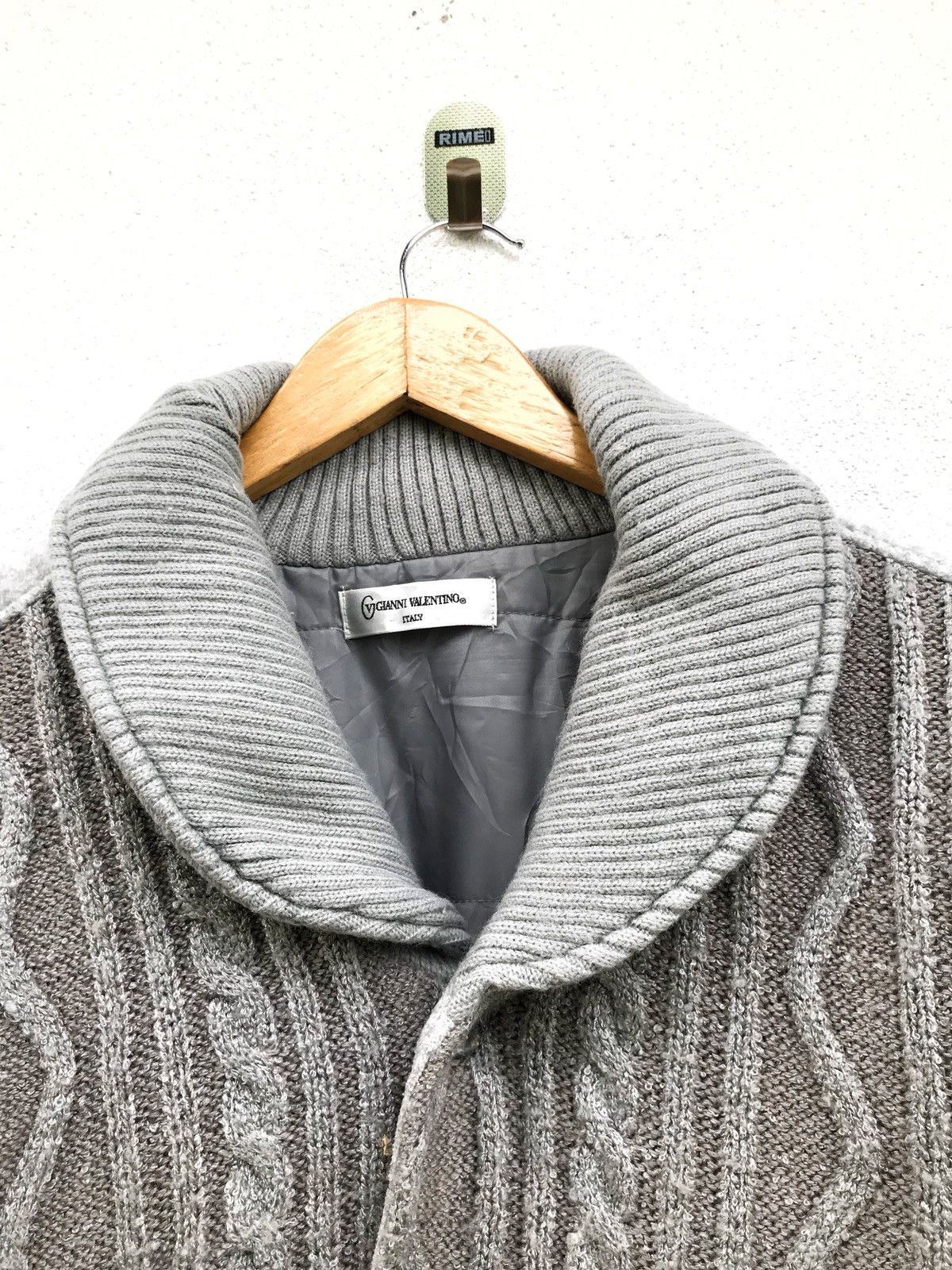 Gianni Valentino × Valentino × Vintage Gianni Valentino Shawl Collar Button Sweatshirt Sweater Size US M / EU 48-50 / 2 - 6 Thumbnail