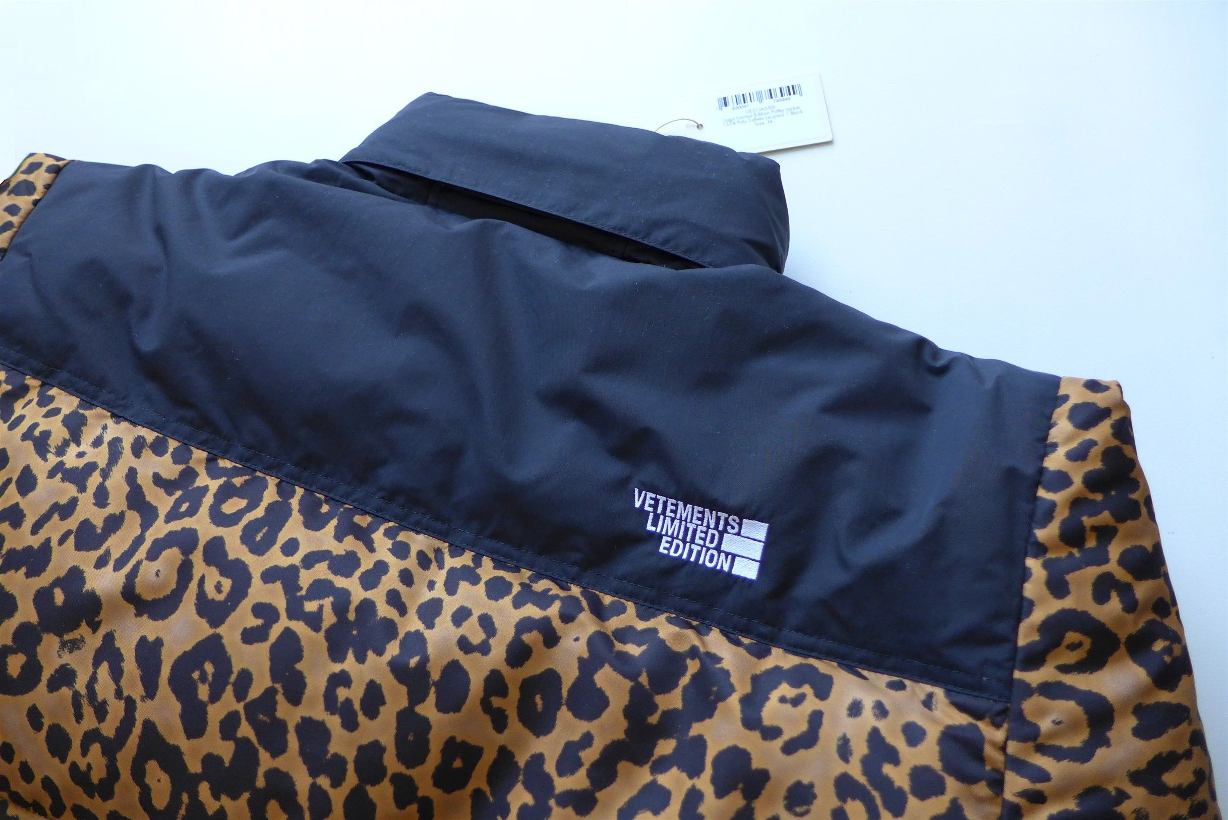 Vetements Vetements Limited Edition Leopard Print Down Puffer Jacket Size US M / EU 48-50 / 2 - 11 Thumbnail