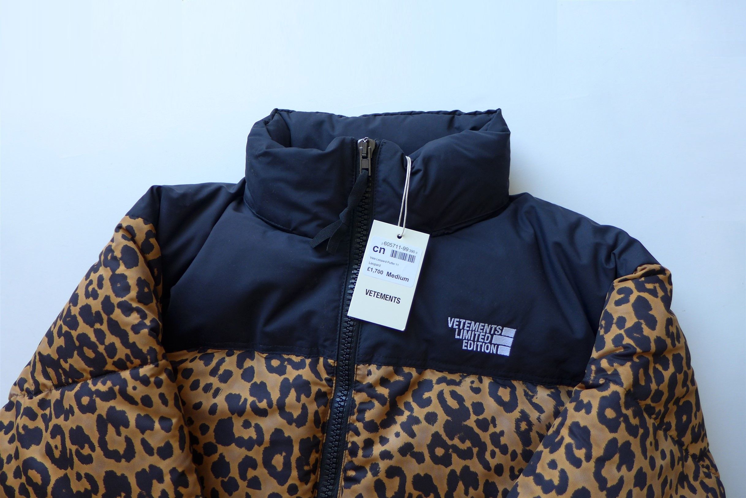 Vetements Vetements Limited Edition Leopard Print Down Puffer Jacket Size US M / EU 48-50 / 2 - 10 Thumbnail