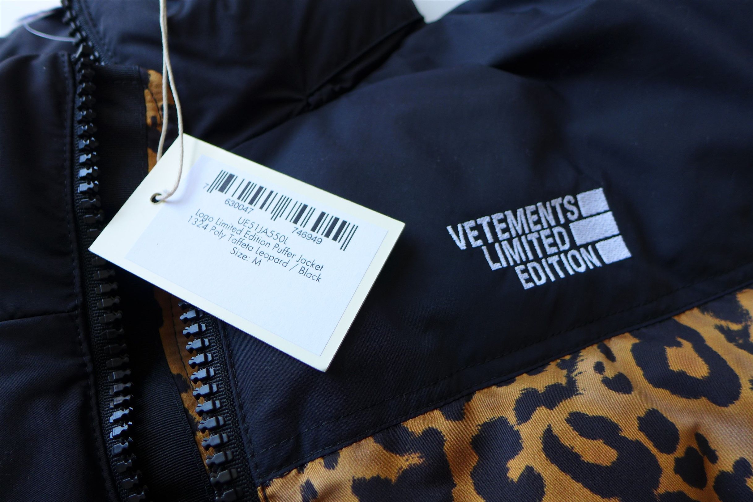 Vetements Vetements Limited Edition Leopard Print Down Puffer Jacket Size US M / EU 48-50 / 2 - 16 Thumbnail