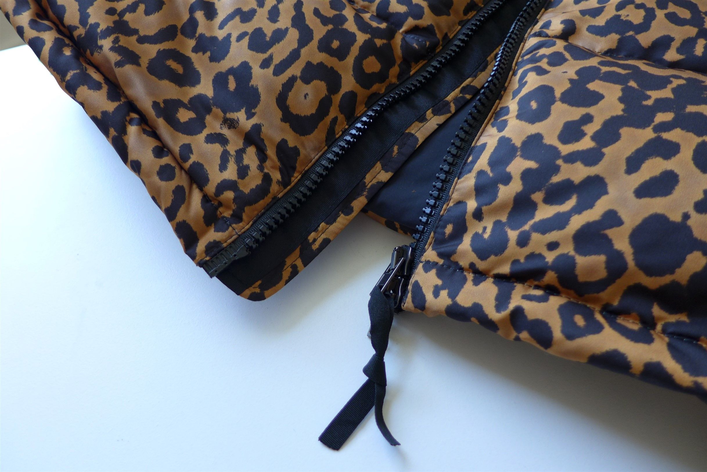 Vetements Vetements Limited Edition Leopard Print Down Puffer Jacket Size US M / EU 48-50 / 2 - 14 Thumbnail